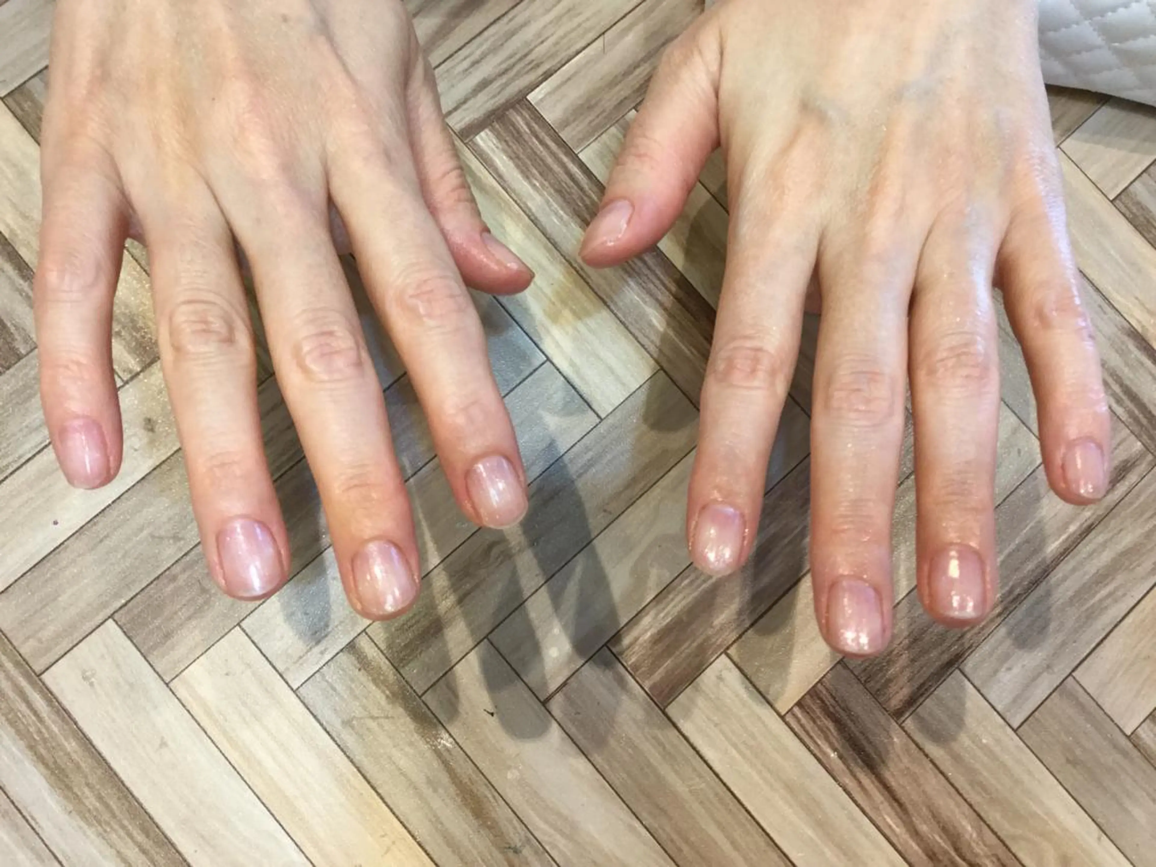 ネイル ハンドケア & nudge nail所属・&nudgenail 本多のネイルデザイン