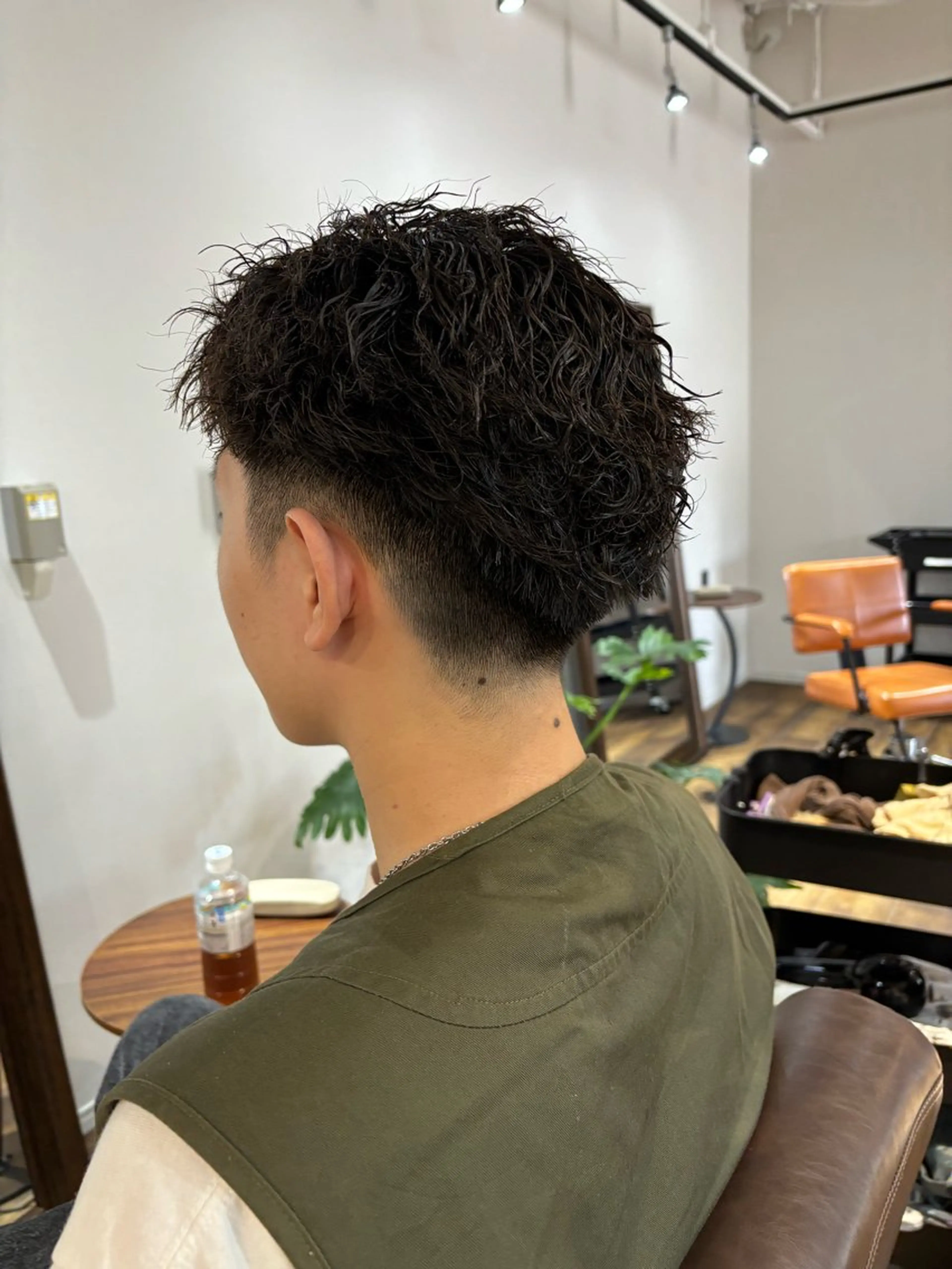 ショート パーマ メンズ 高橋 一樹のヘアスタイル