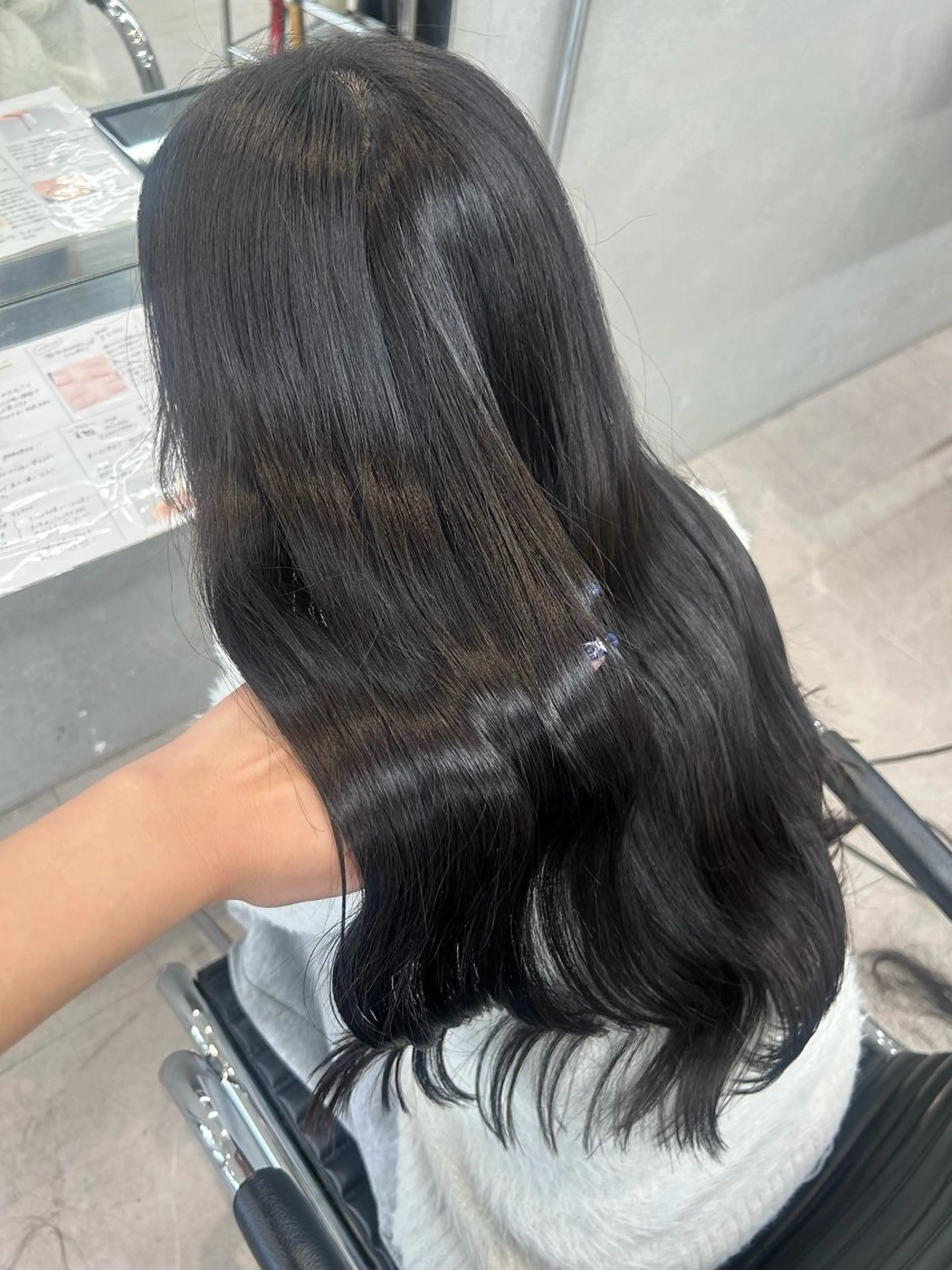 ロング カラー カット ヘアカラー トリートメント IO イオリのヘアスタイル