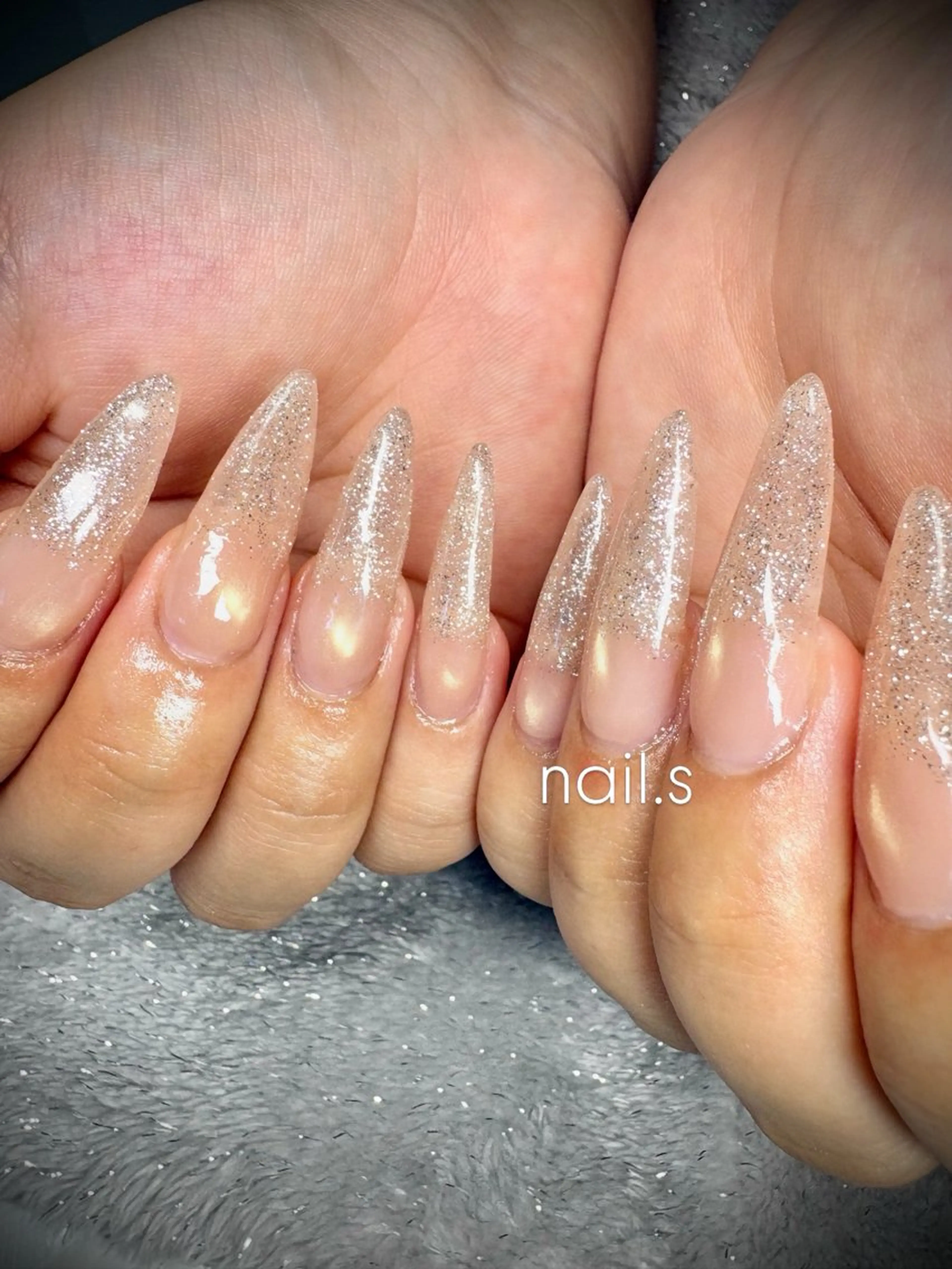 ネイル 長さ出し フラッシュネイル グラデーション ロングネイル マグネットネイル ハンドネイル nail.s misatoのネイルデザイン