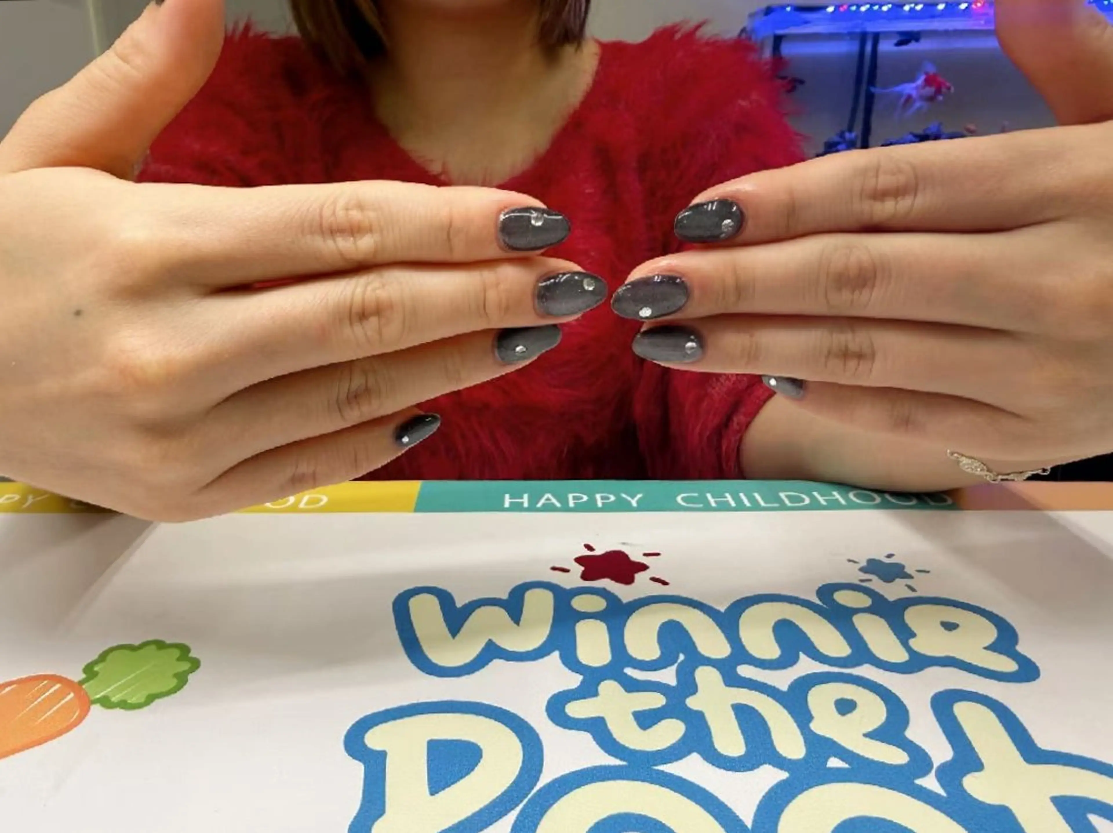 ネイル マグネットネイル 持ち込み オフィスネイル シンプルネイル ワンホンネイル ハンドネイル ハンドケア 佐田 美香のネイルデザイン