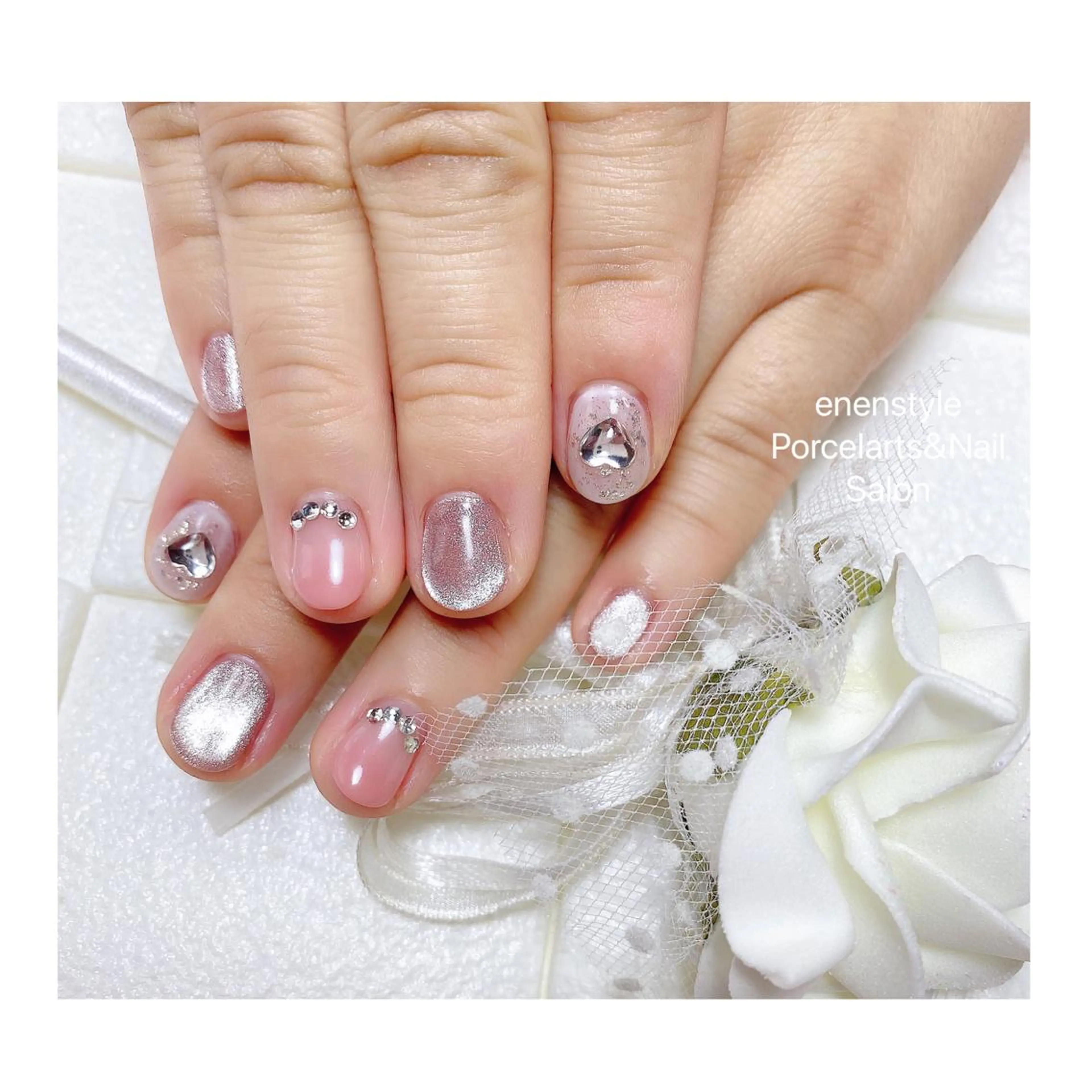 ショート ネイル ハンドネイル 👑enen style👑のネイルデザイン