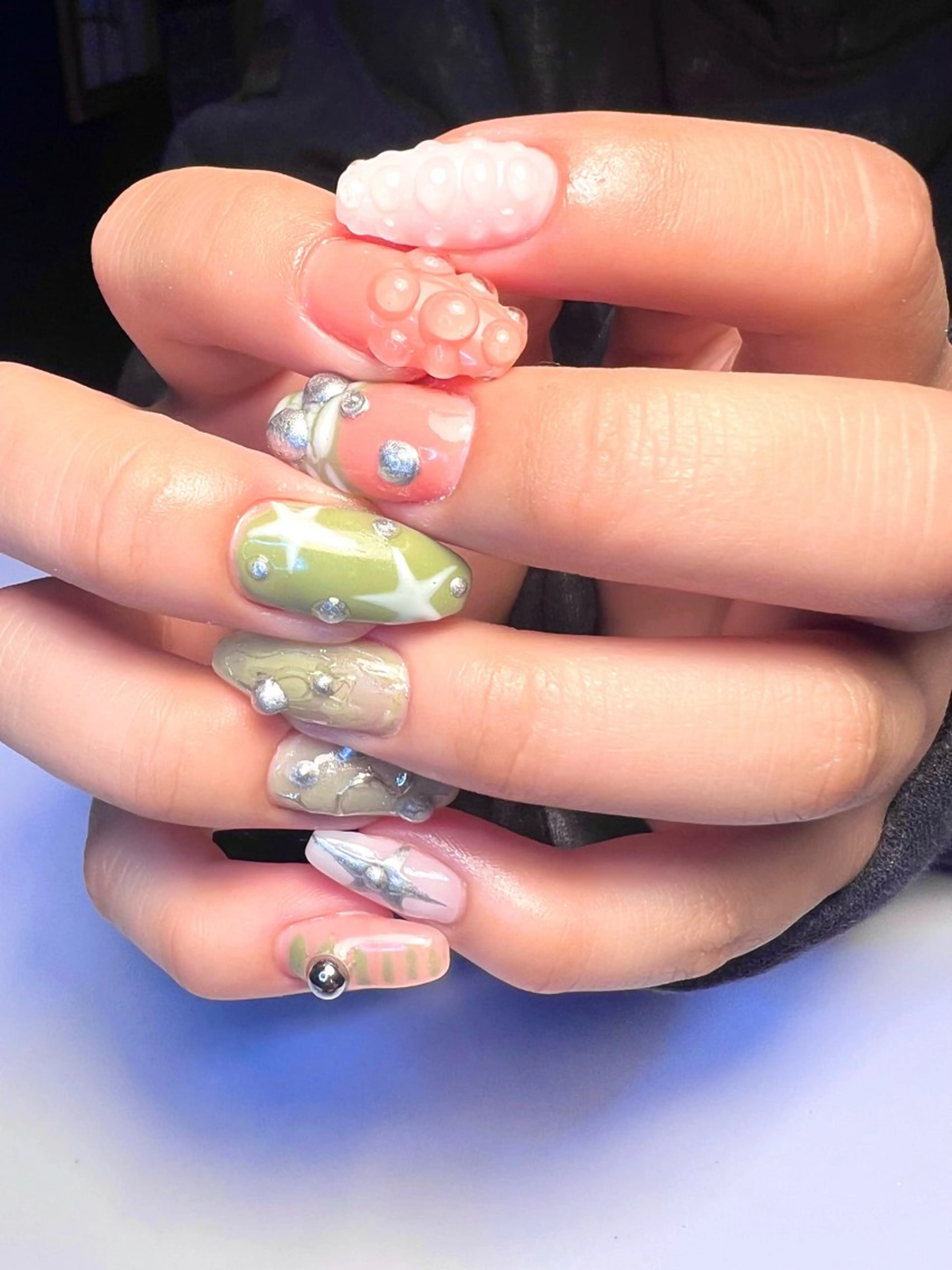 ネイル 持ち込み 中村 翠のネイルデザイン