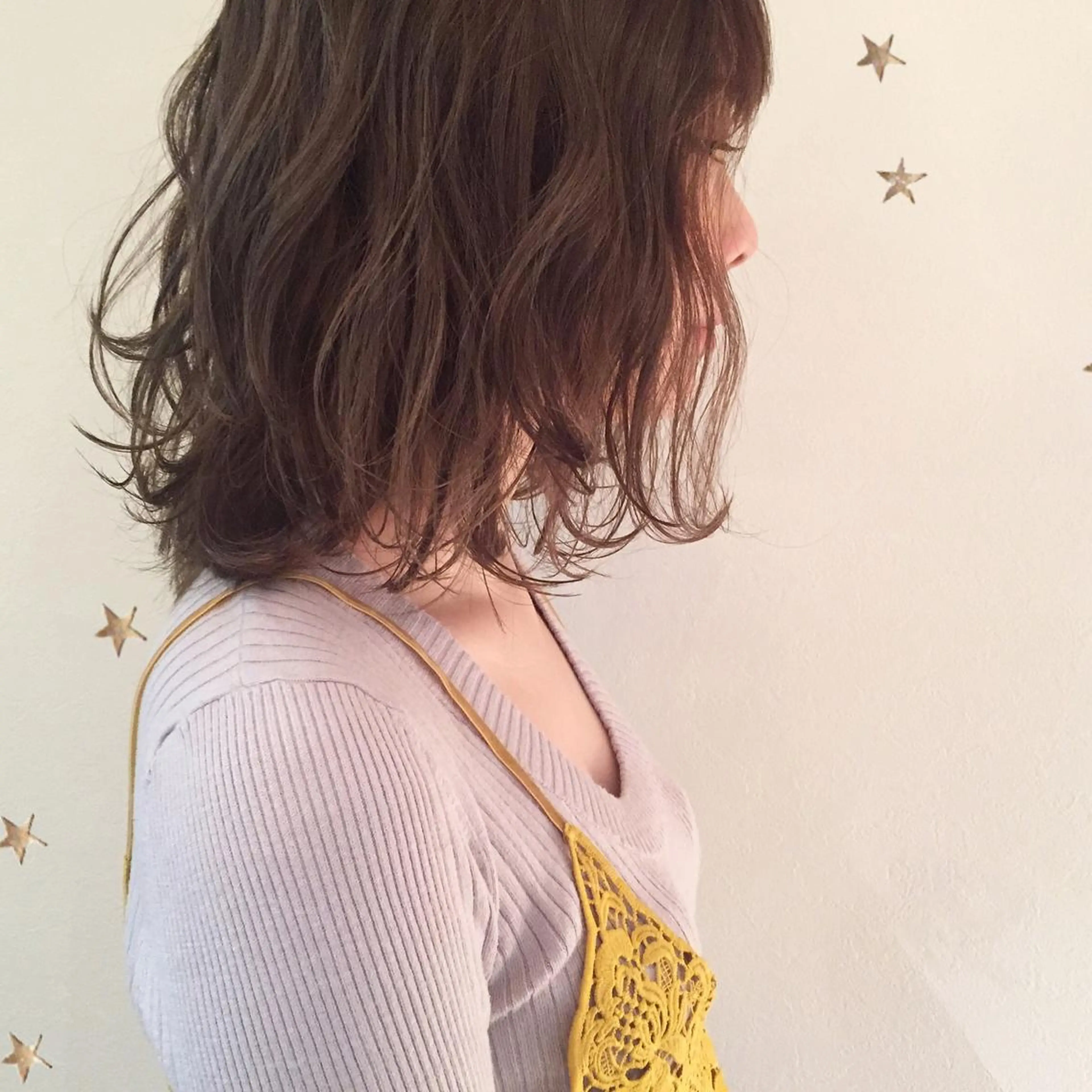 ミディアム ボブ 市川 千夏のヘアスタイル