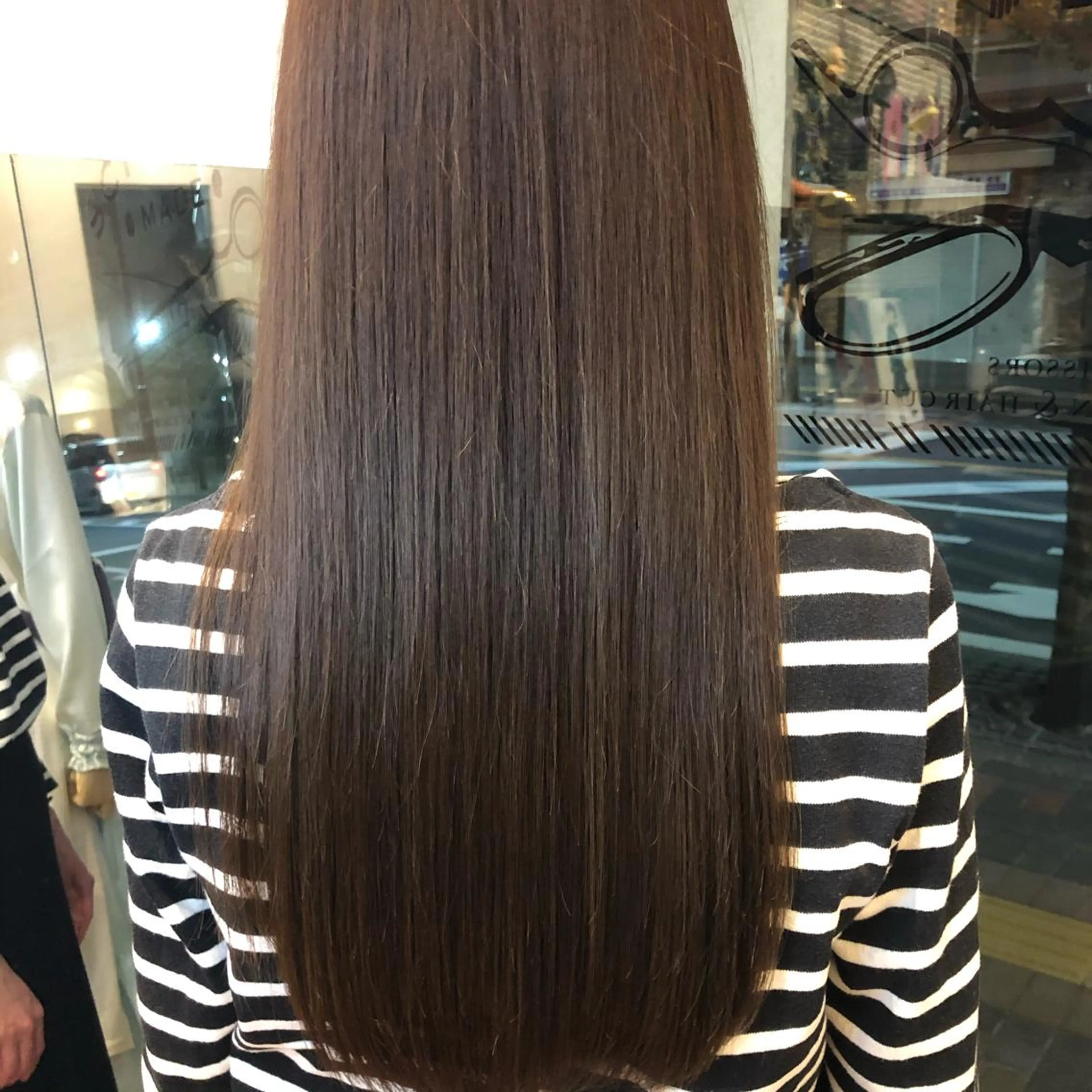 ロング カラー ヘアカラー トリートメント CoCooN minamiのヘアスタイル