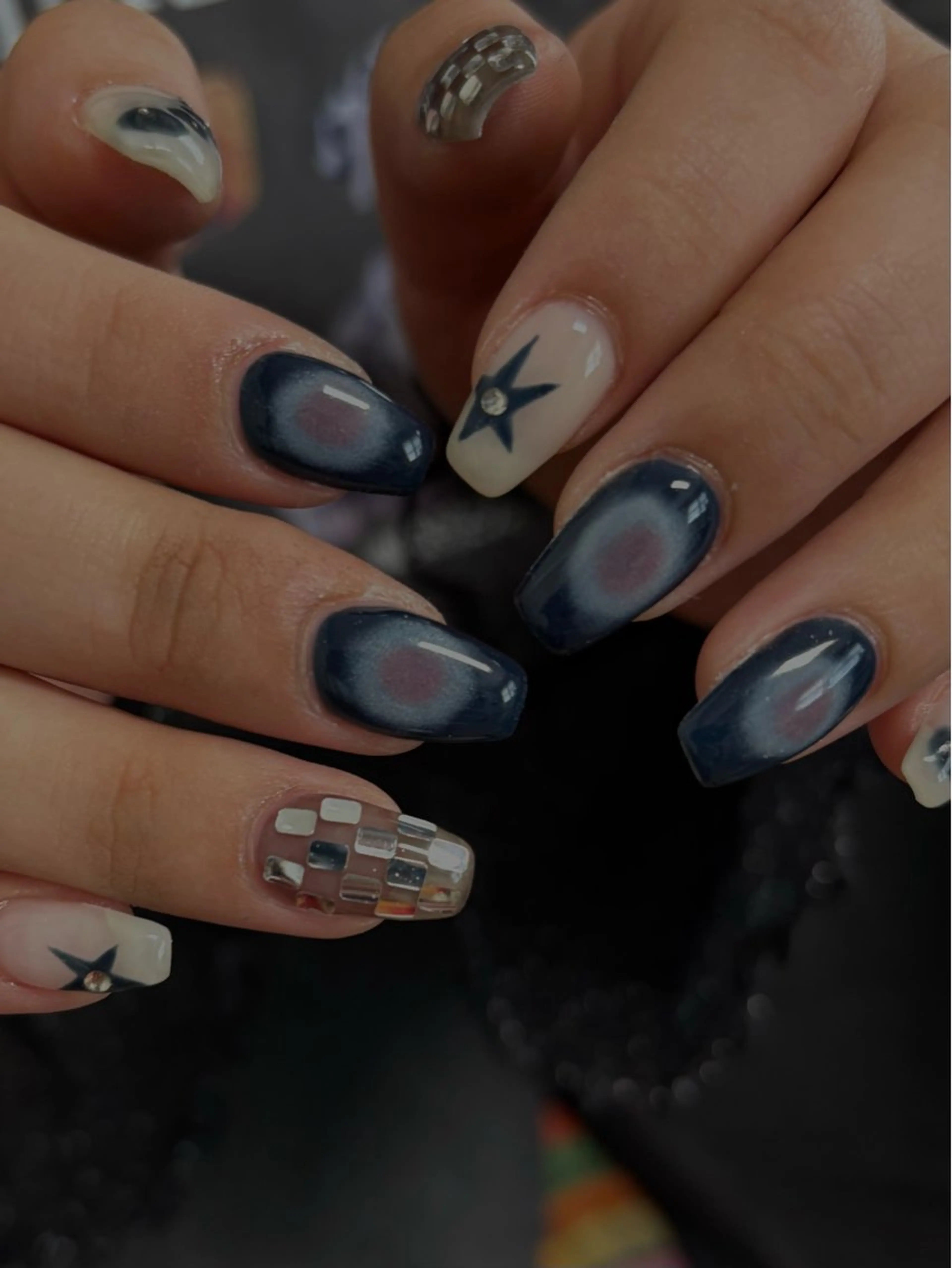 ネイル ハンドネイル 爪塗屋 さんのネイルデザイン