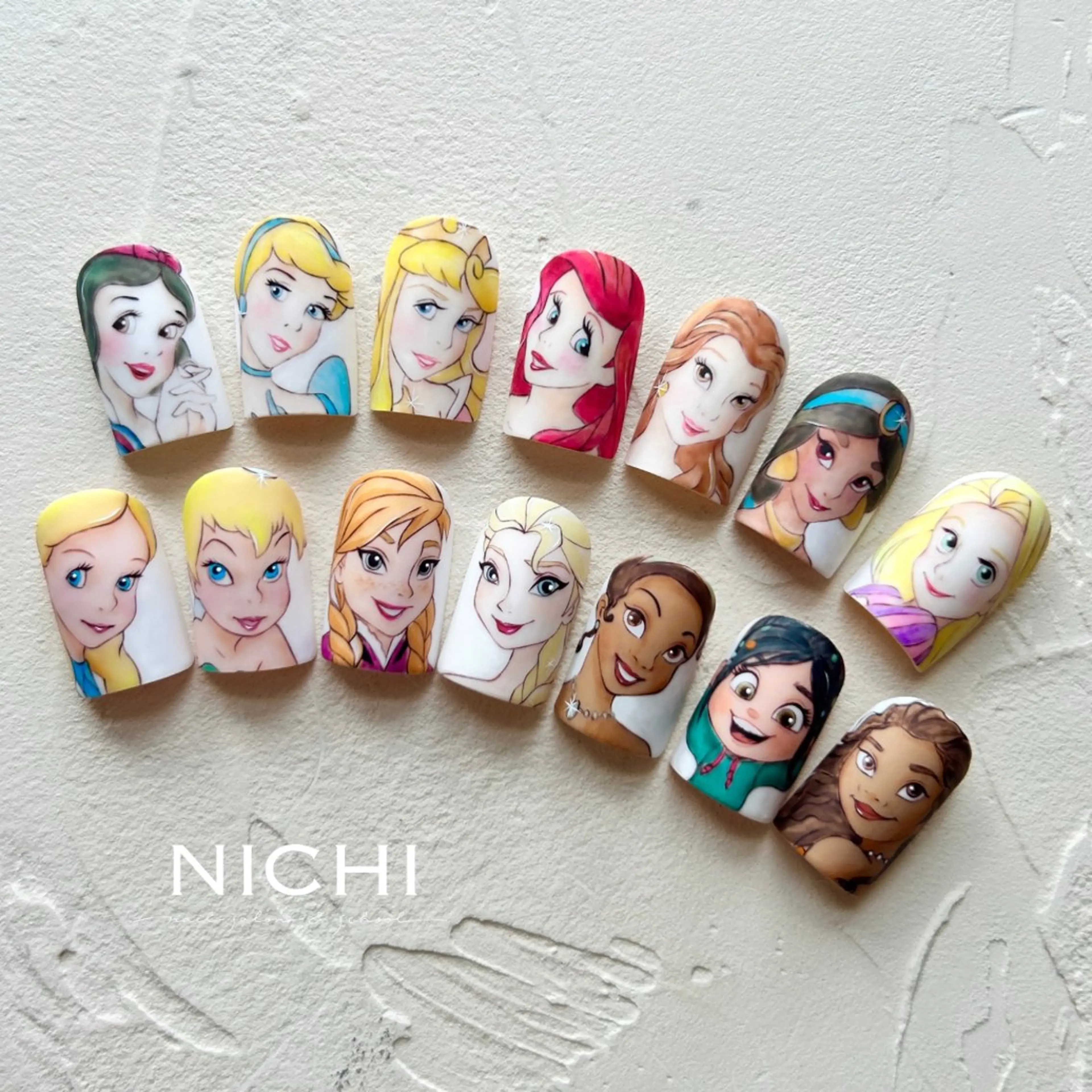 ネイル ハンドネイル NICHI 田所梨英のネイルデザイン