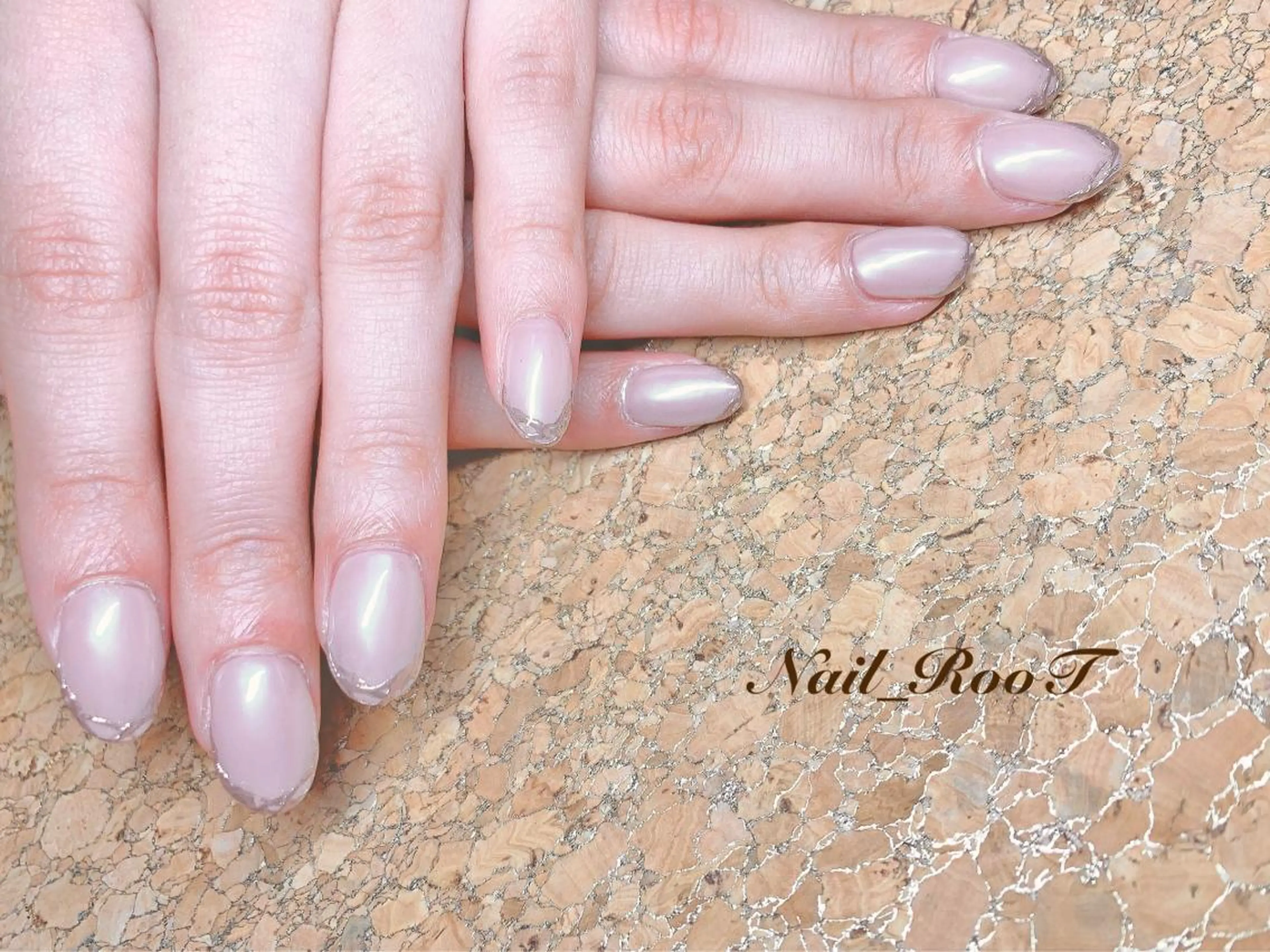 メンズ ネイル オーロラネイル ハンドネイル RooT Nailのネイルデザイン