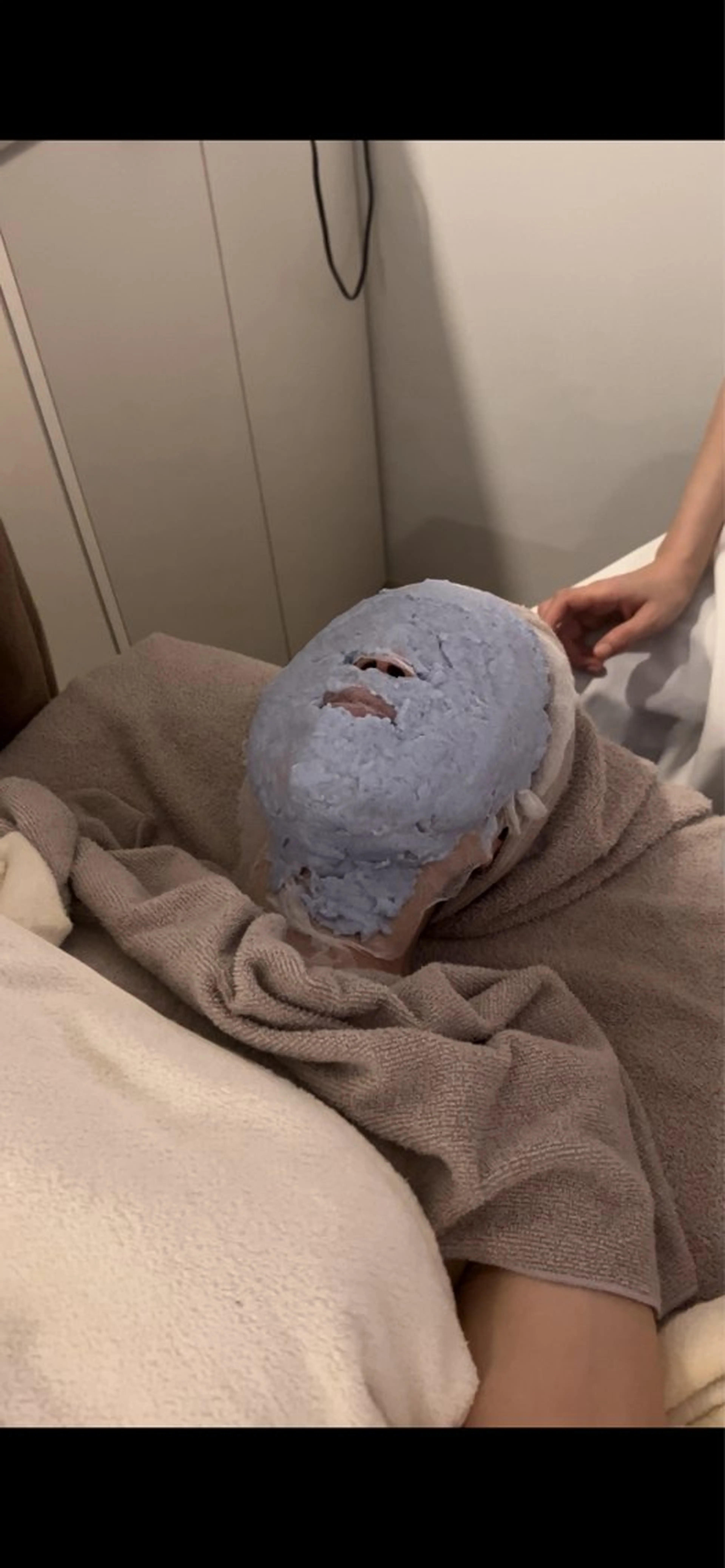 【エステ代０円】＋パック代1800円のみ💎フェイシャルエステ＋毛吸引＋たるみケア＋美白マスクの写真