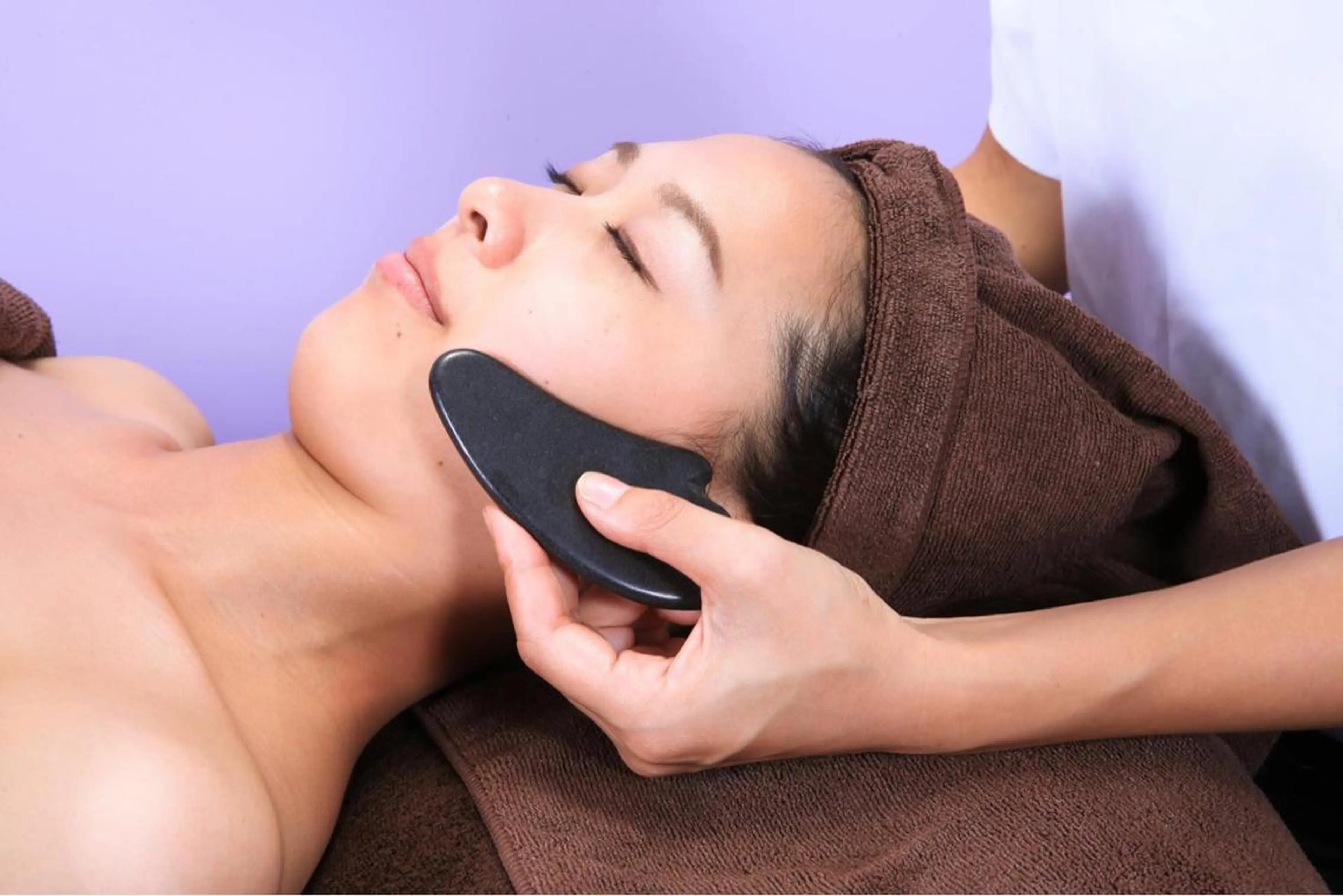 今だからこそキャンペーン💕バザルト®︎ストーンによるフェイシャルの写真