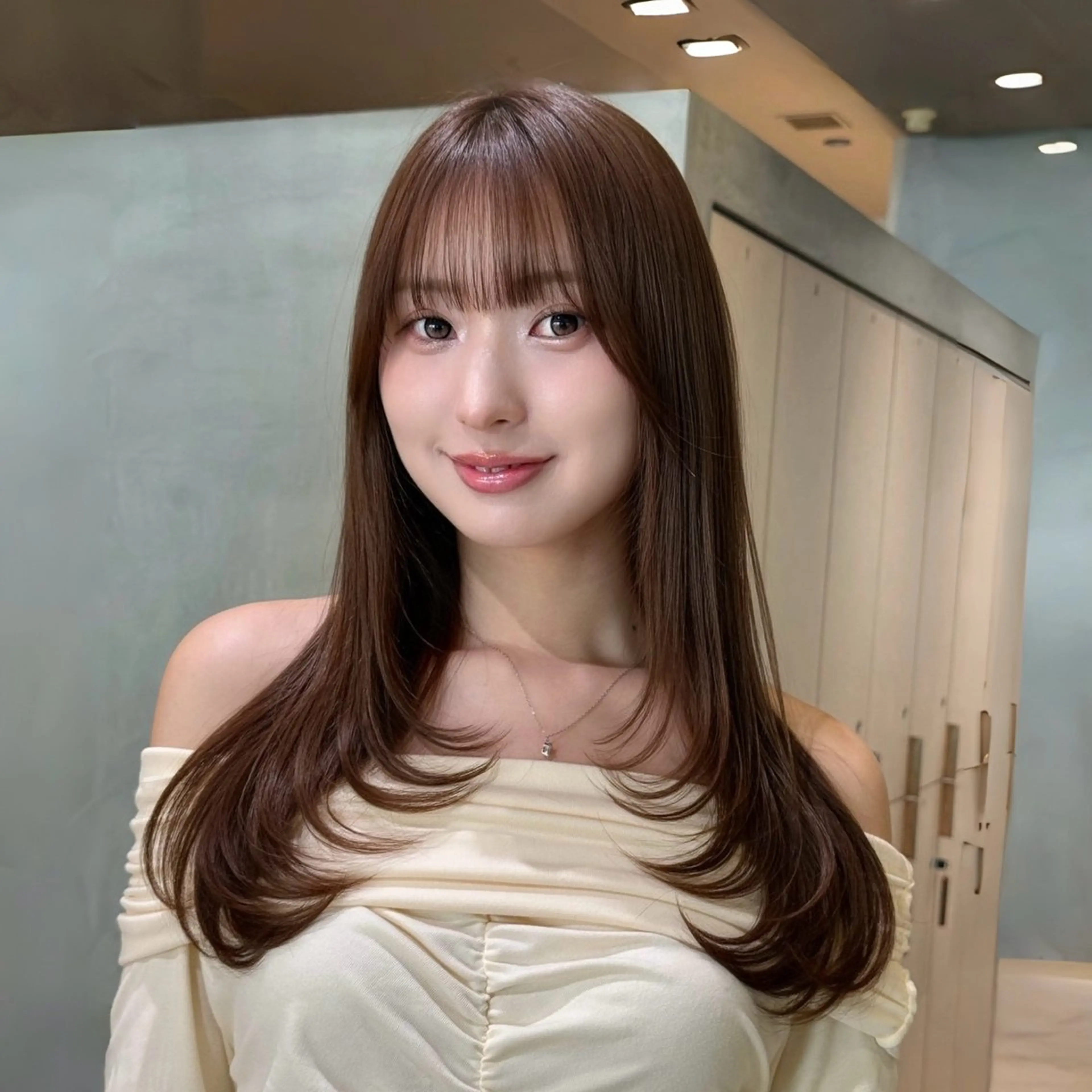 セミロング カラー カット ヘアカラー トリートメント 髪質改善|透明 感カラー🩵レイヤーのヘアスタイル