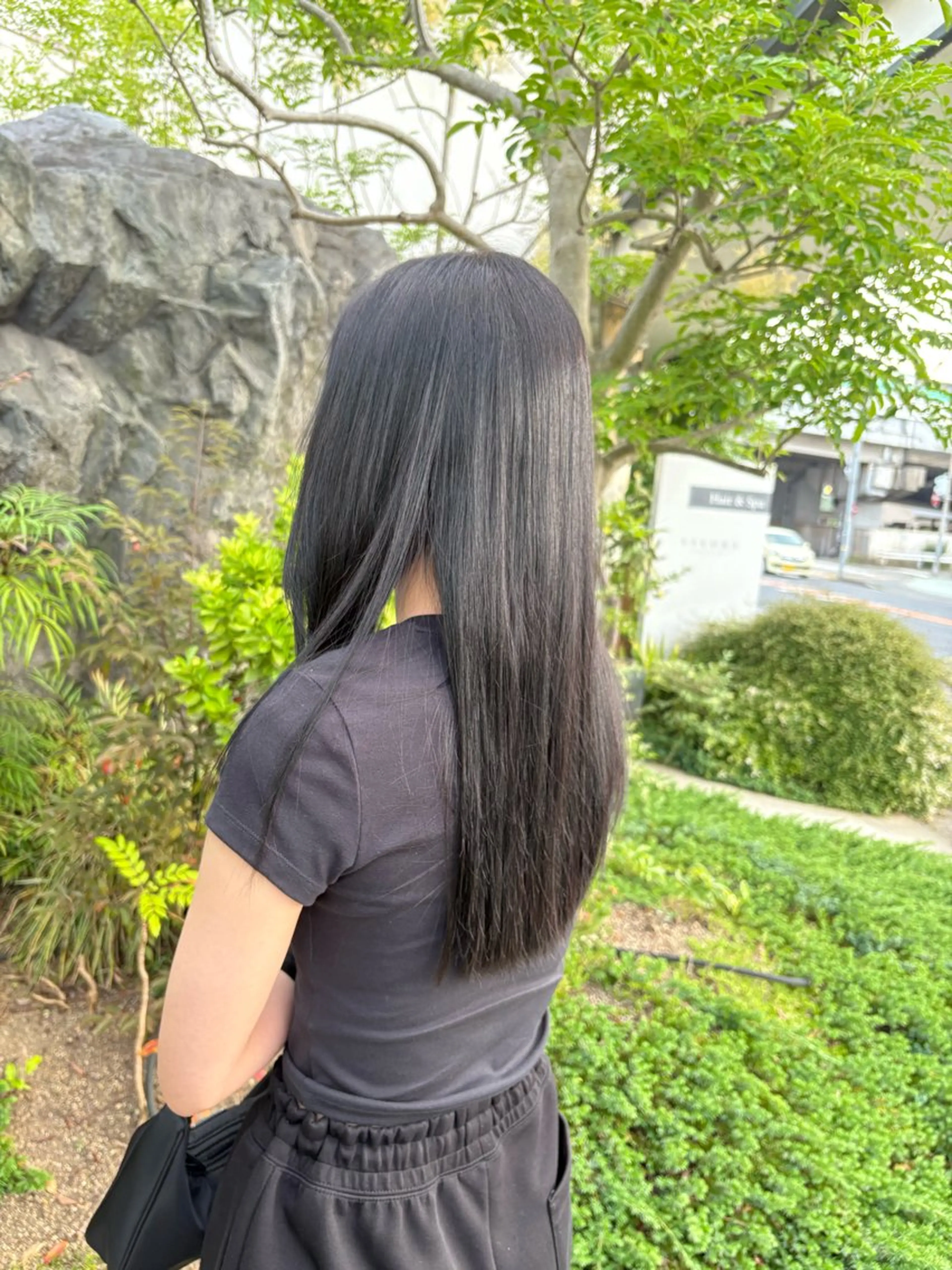 カラー 黒髪 ブルーカラー ブルーブラック ヘアカラー 奥谷友祐 𓍼ˢ❀のヘアスタイル