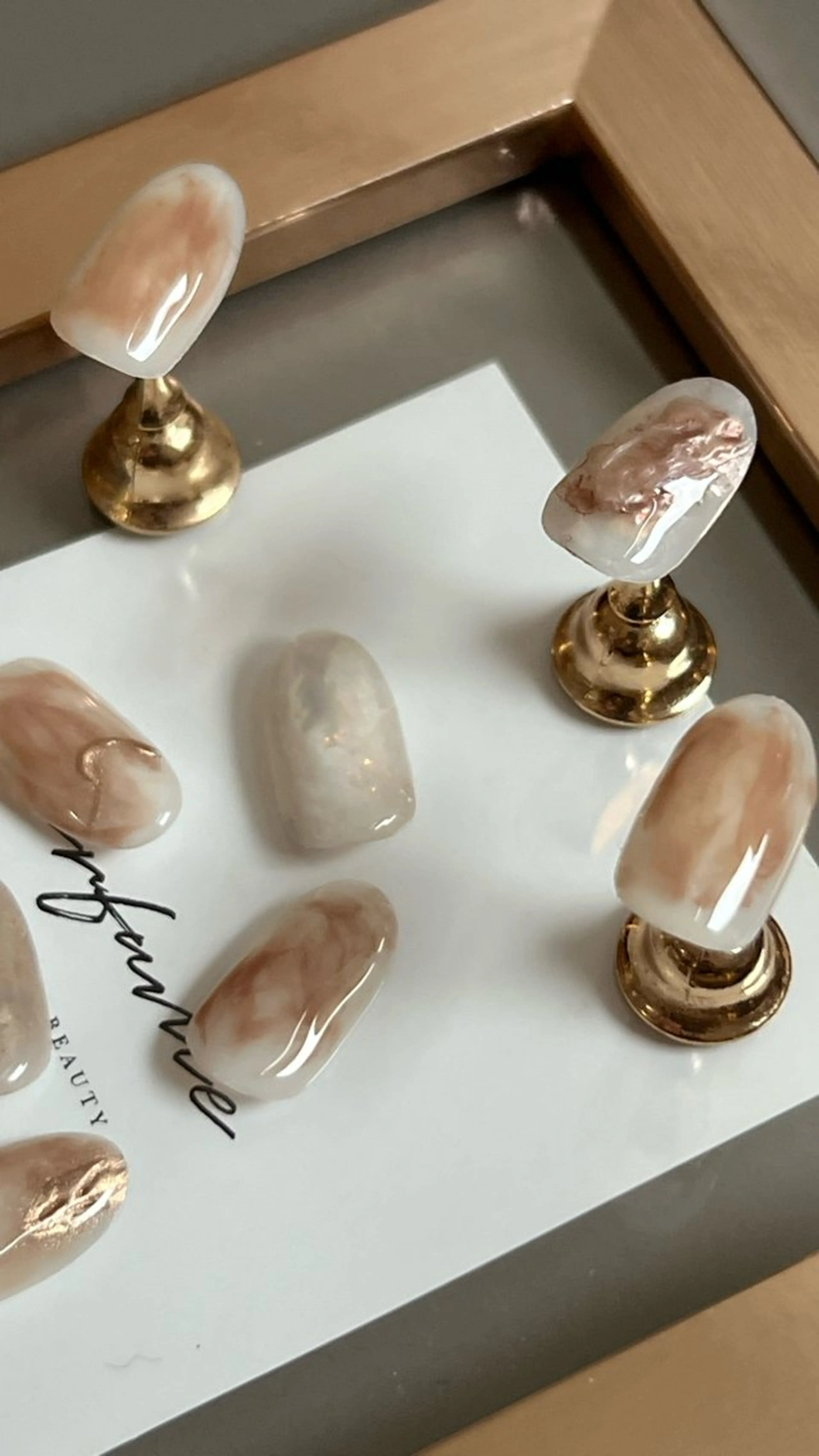 ネイル nail sheerのネイルデザイン