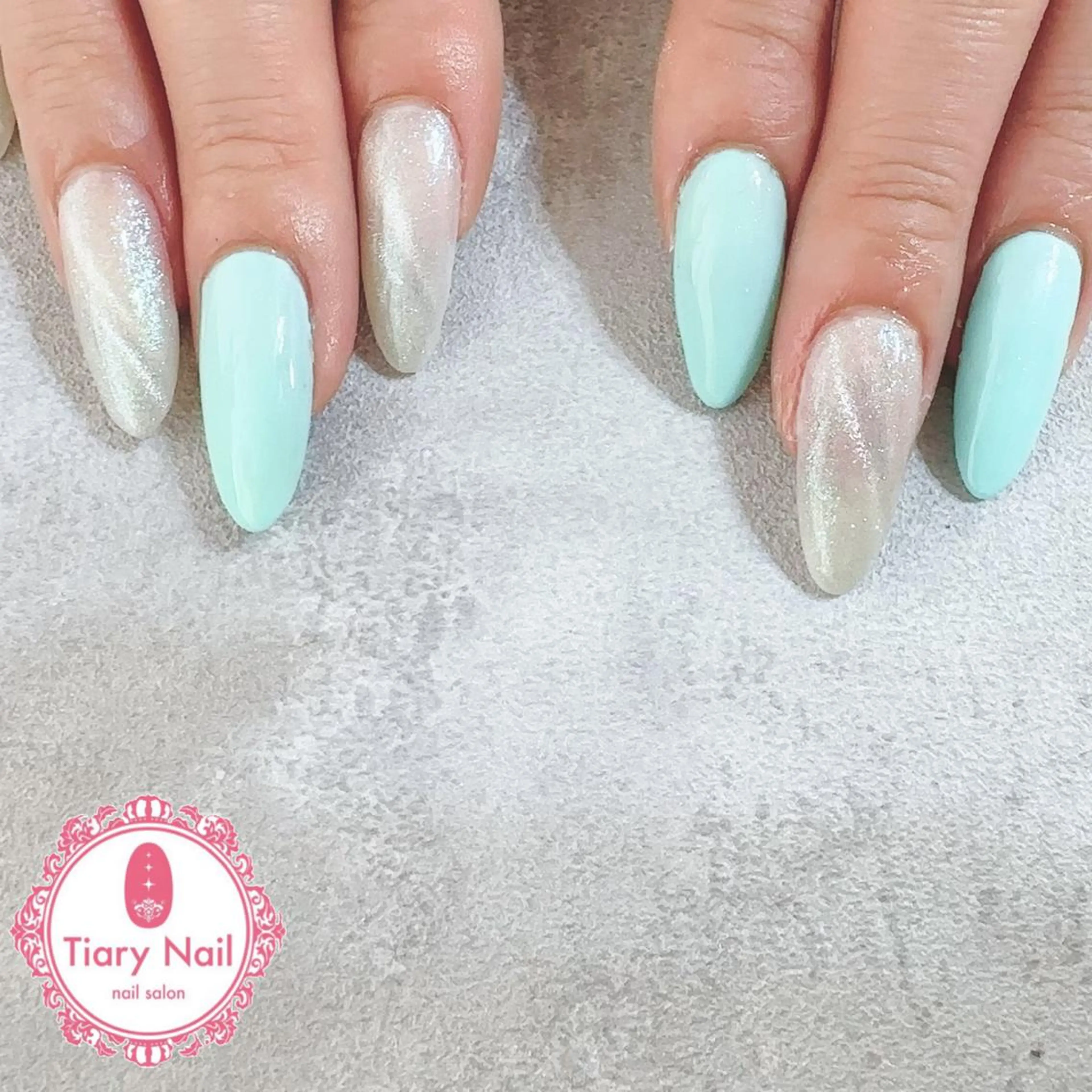 ネイル tiarynail K K🐼のネイルデザイン