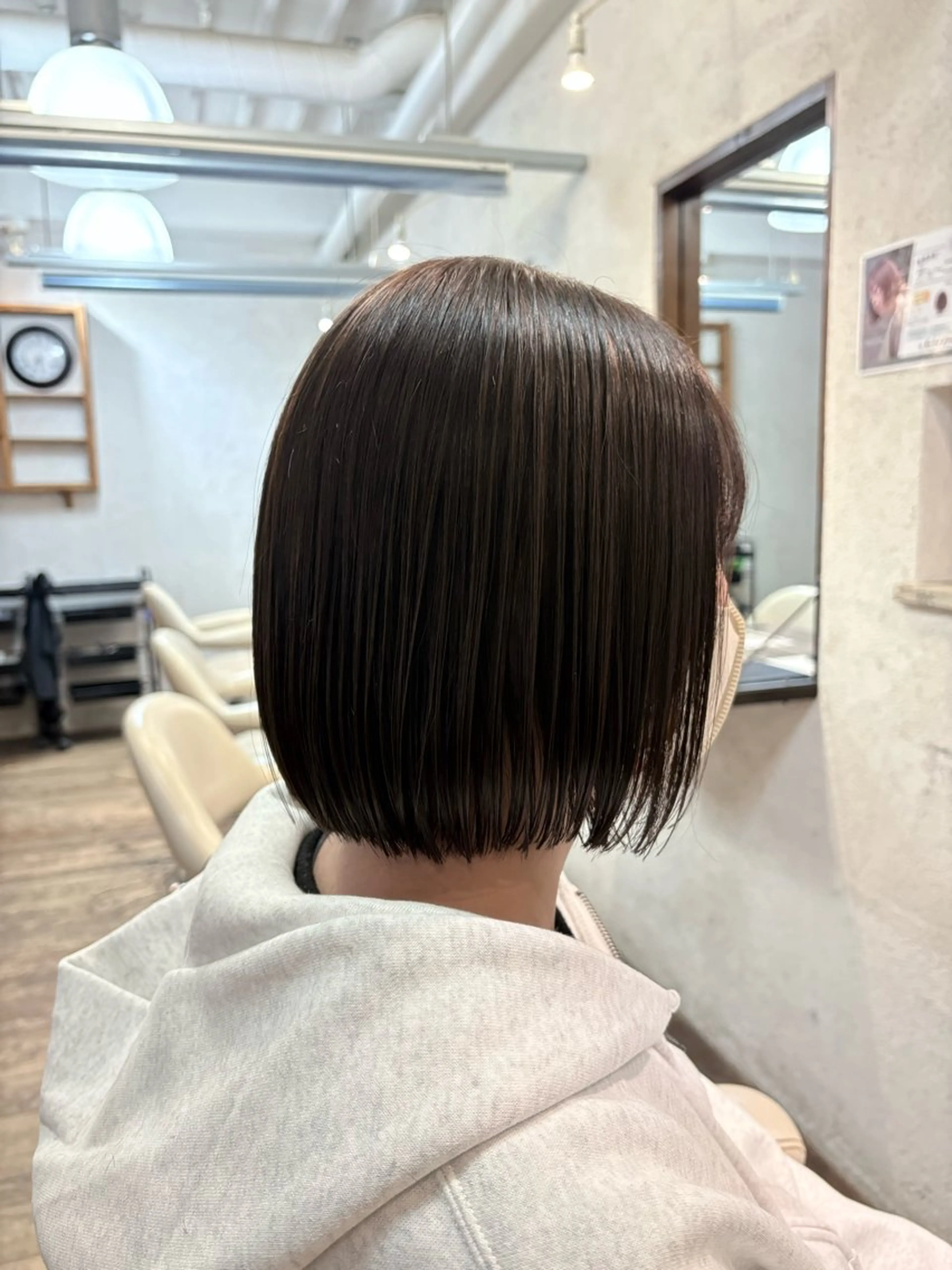 ショート カット ヘアカラー 中宗 哲平のヘアスタイル