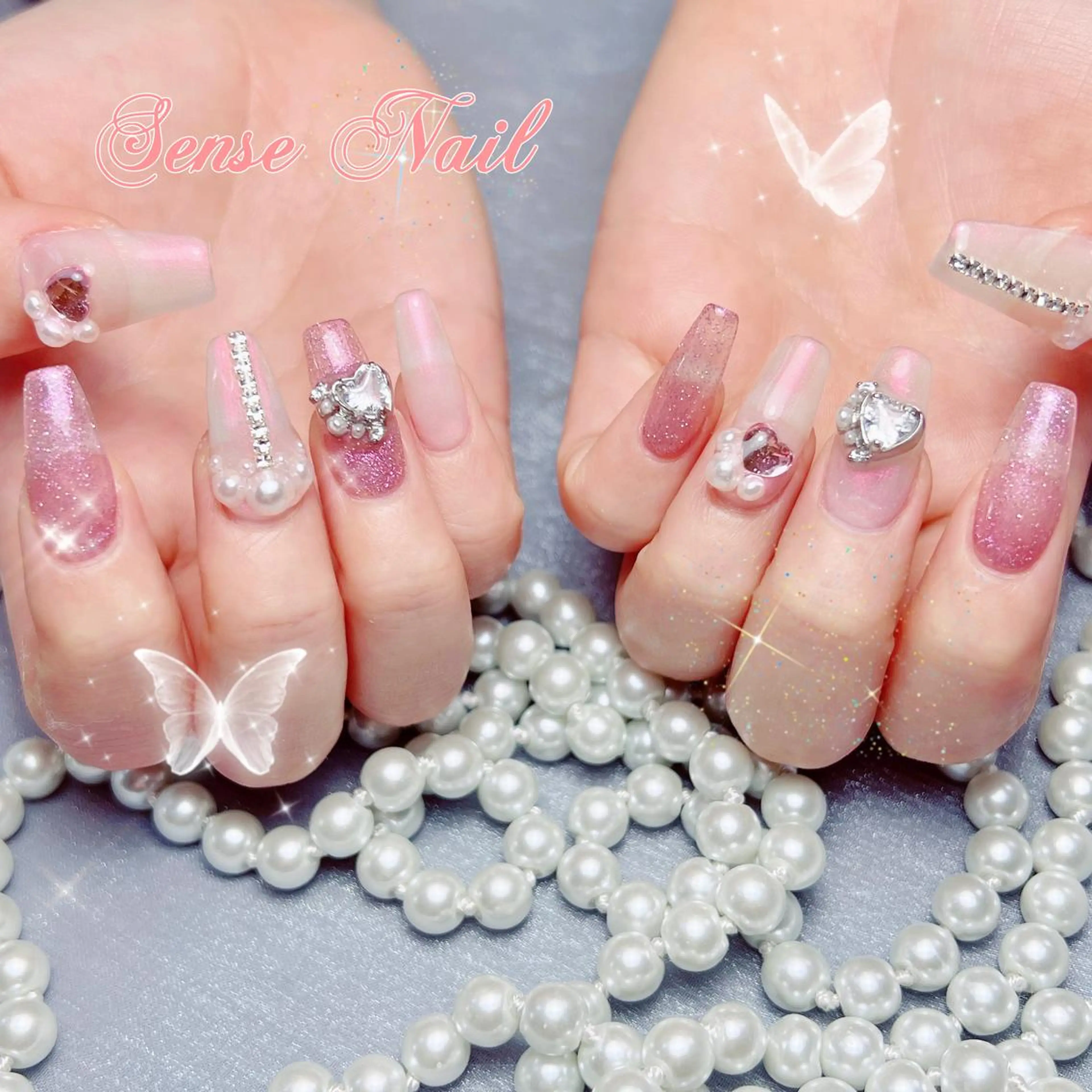 ネイル ハンドネイル ハンドケア Queening 🦋のネイルデザイン