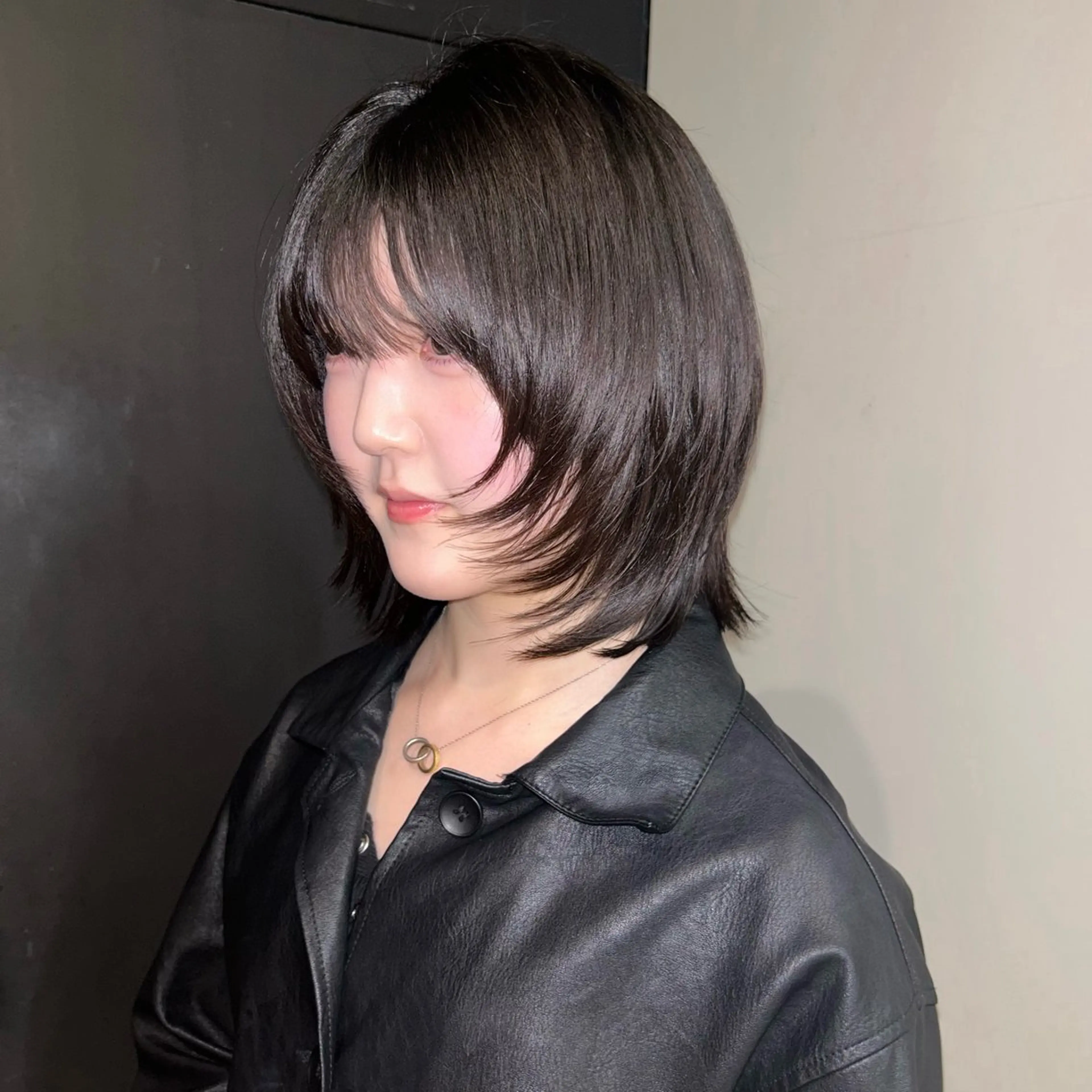 ミディアム ひな🐥ハイトーン/ レイヤーカット🍀のヘアスタイル