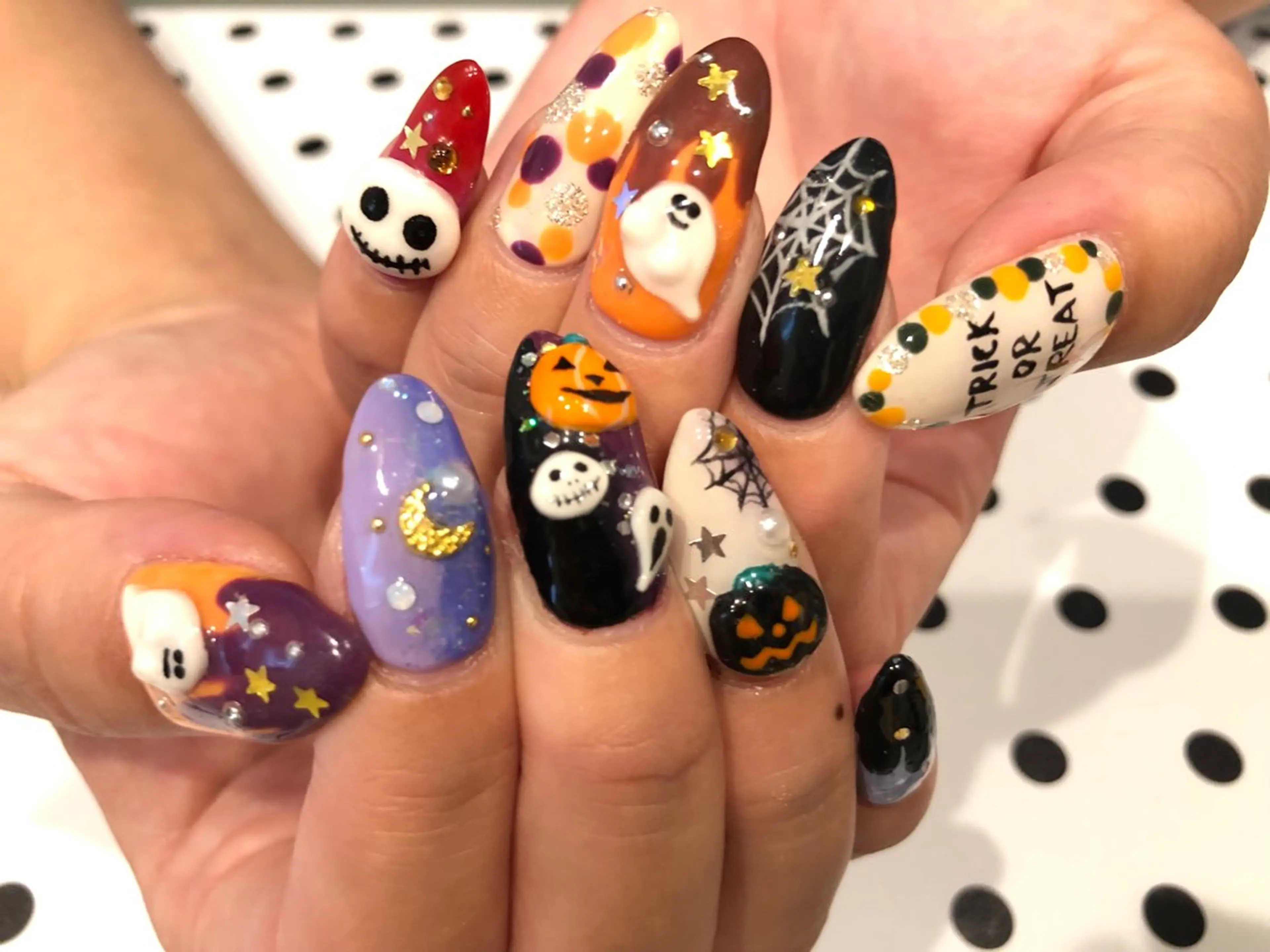 ネイル ハロウィン 韓国ネイル 持ち込み ハンドネイル ネイルサロン nail_upのネイルデザイン