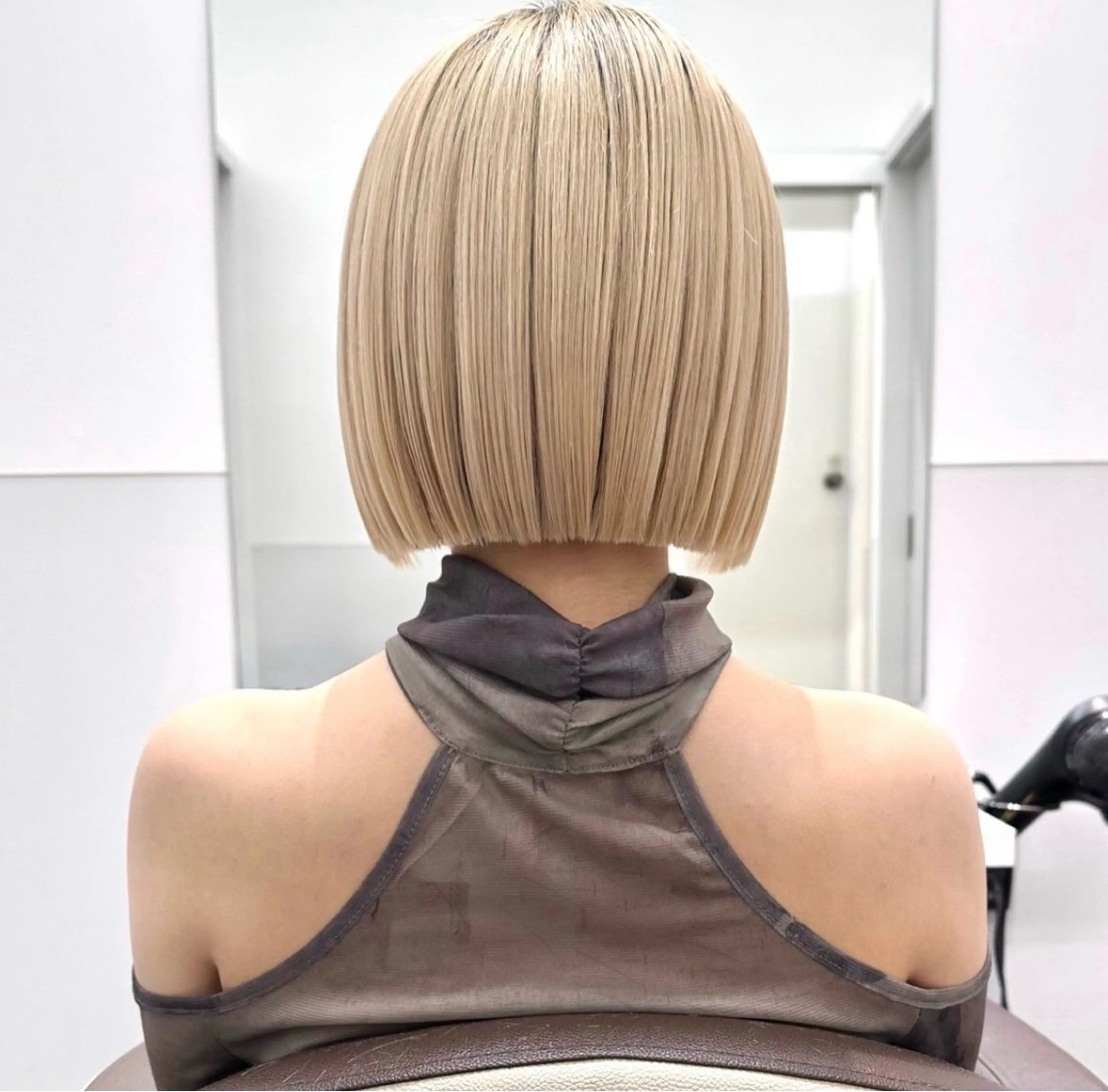 ショート 顔周りカット 小顔カット VIVIE 福岡天神店のヘアスタイル