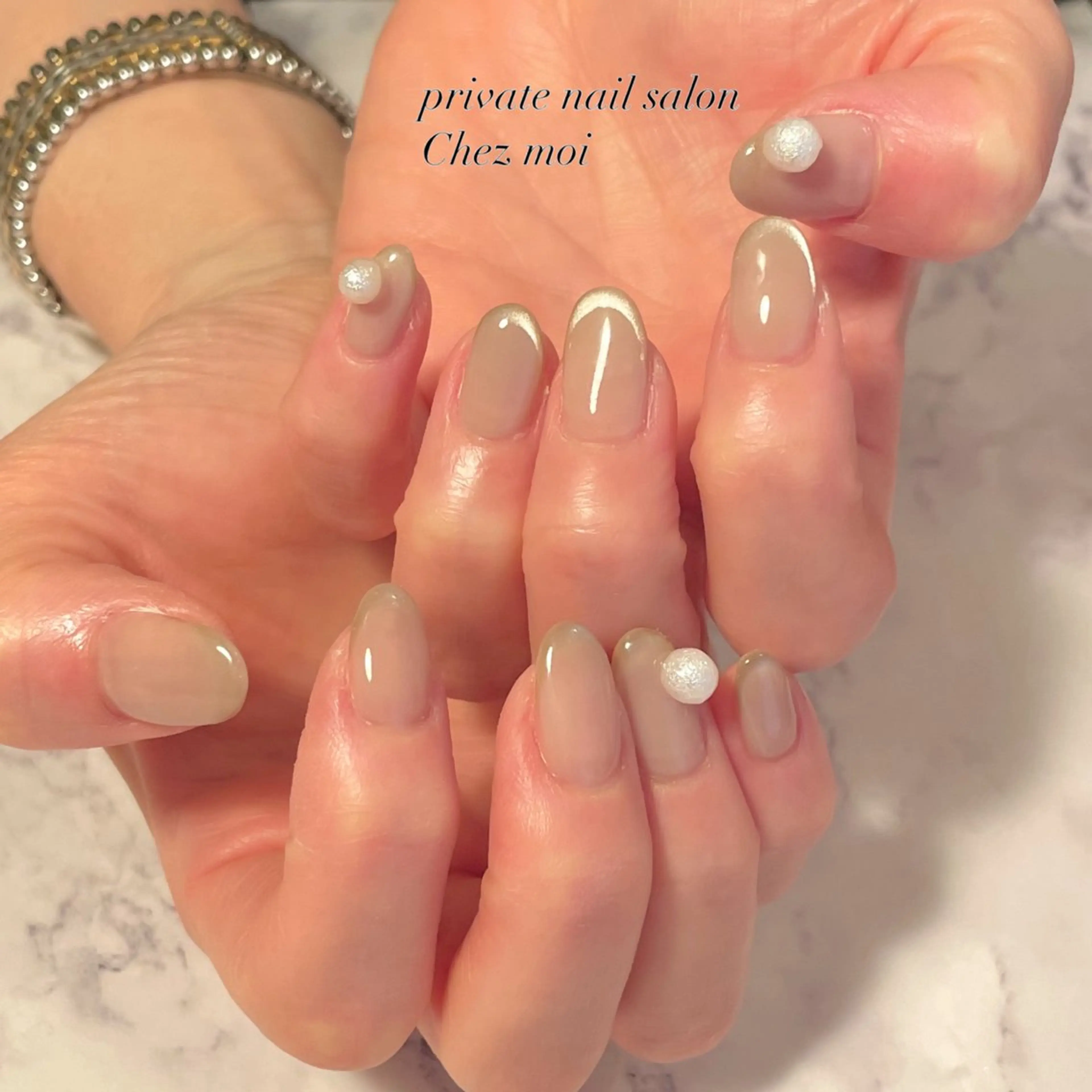 ネイル フレンチネイル マグネットネイル マグネットフレンチ KOMINE TOMOKOのネイルデザイン