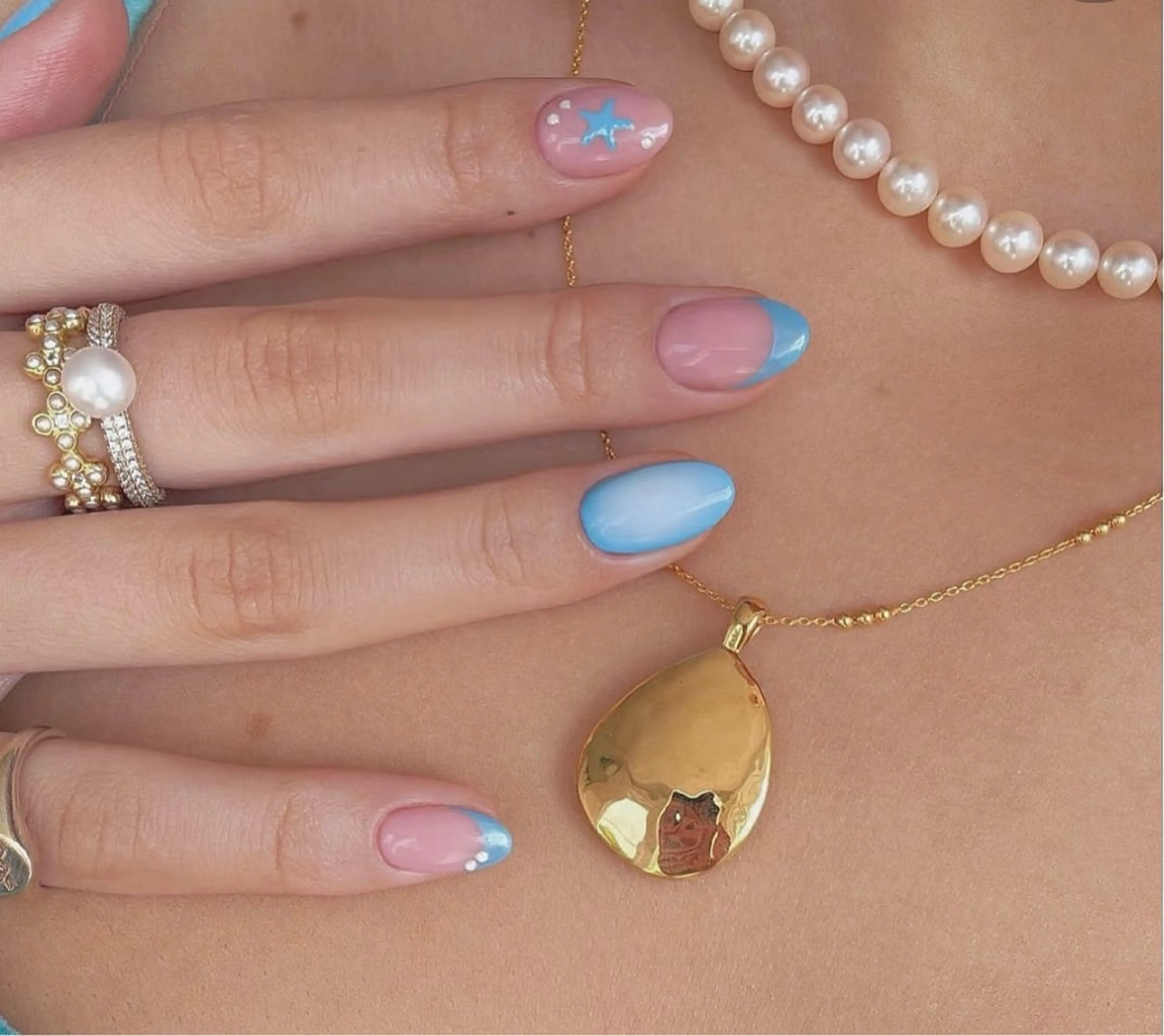 ネイル ネイリスト シンのネイルデザイン