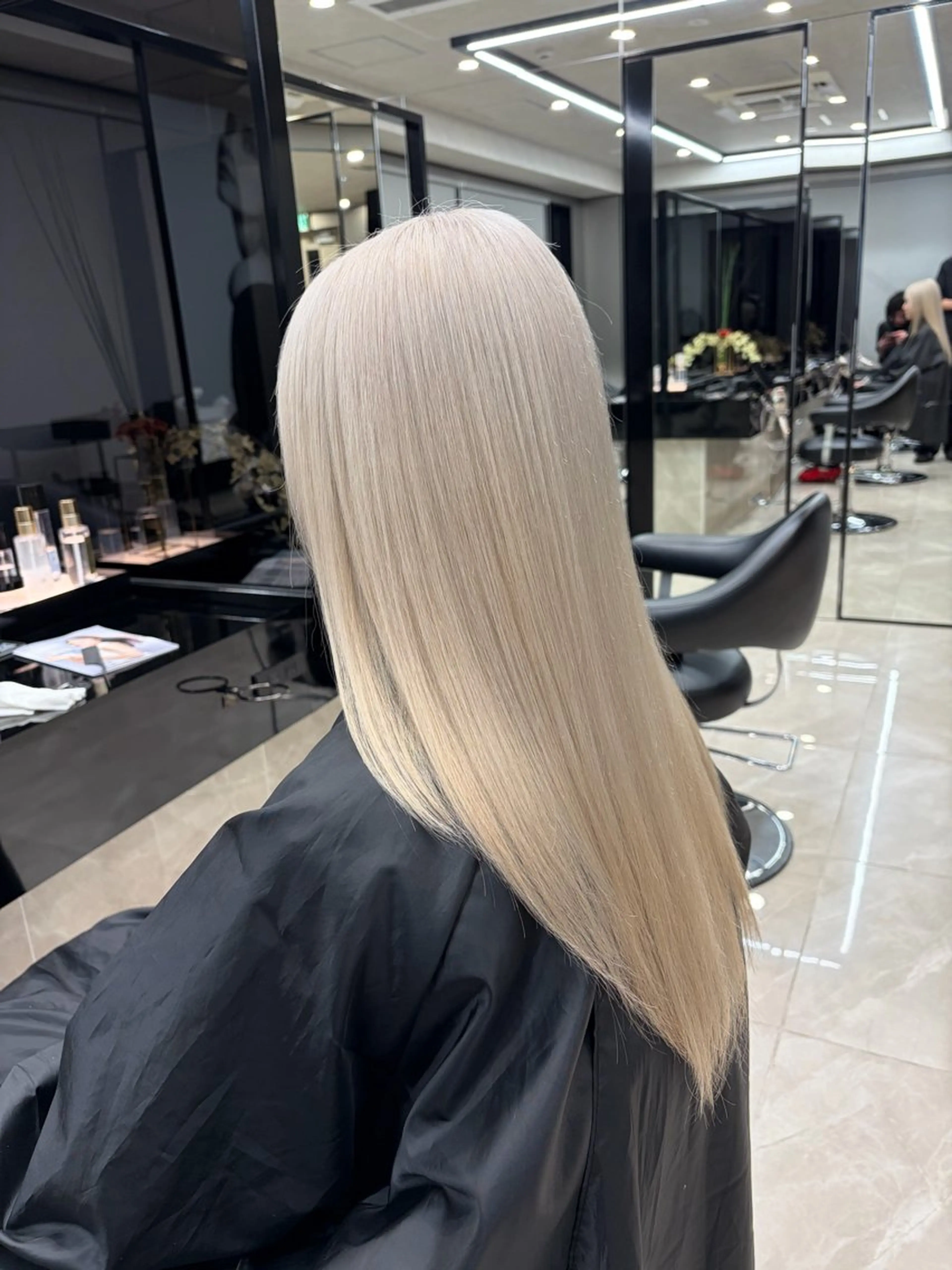 ロング 三輪 隼大のヘアスタイル