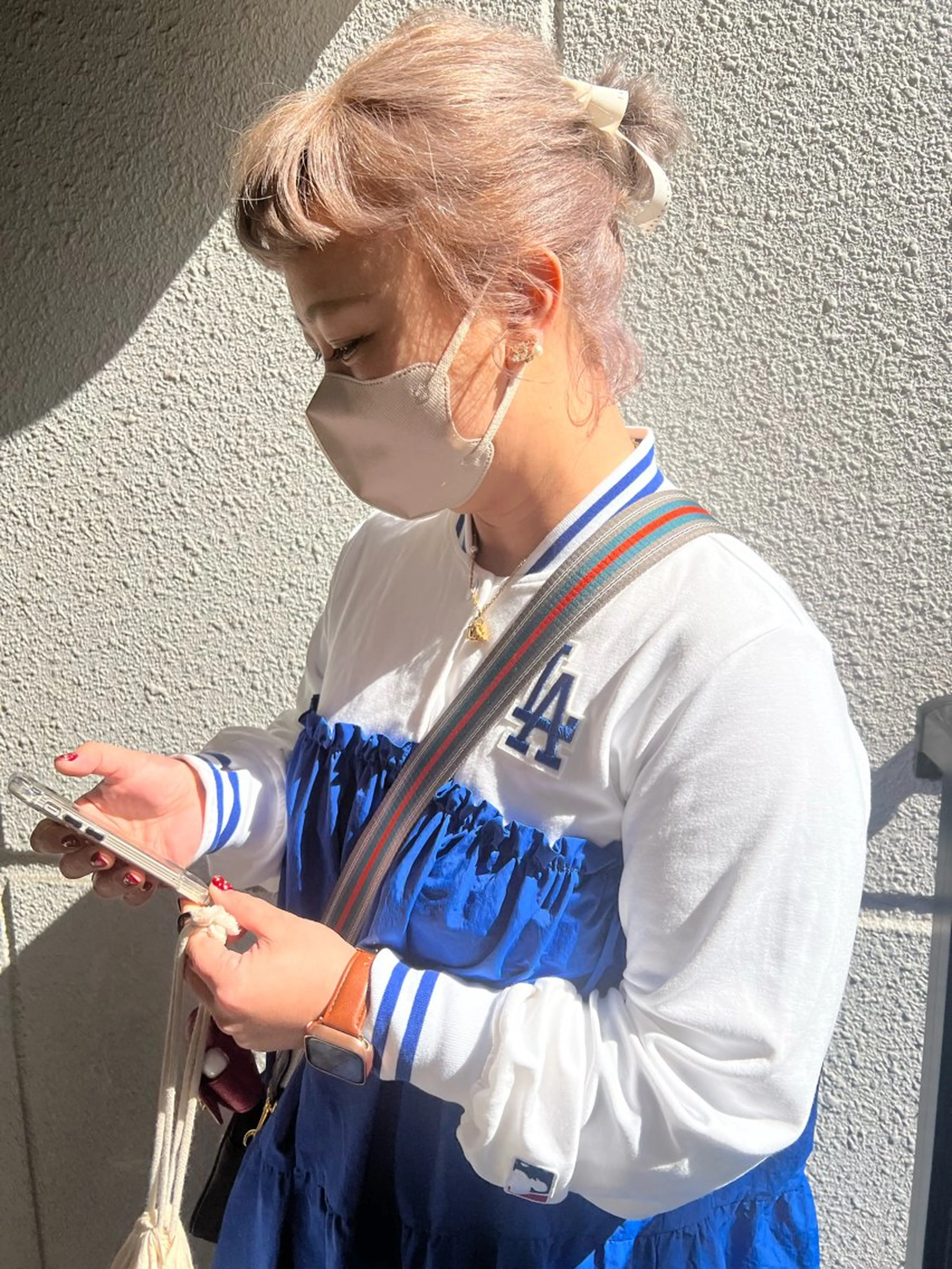 ミディアム カラー ヘアアレンジ ベージュカラー ホワイトベージュ ヘアカラー カラーパティシエ facce🌼ikoのヘアスタイル