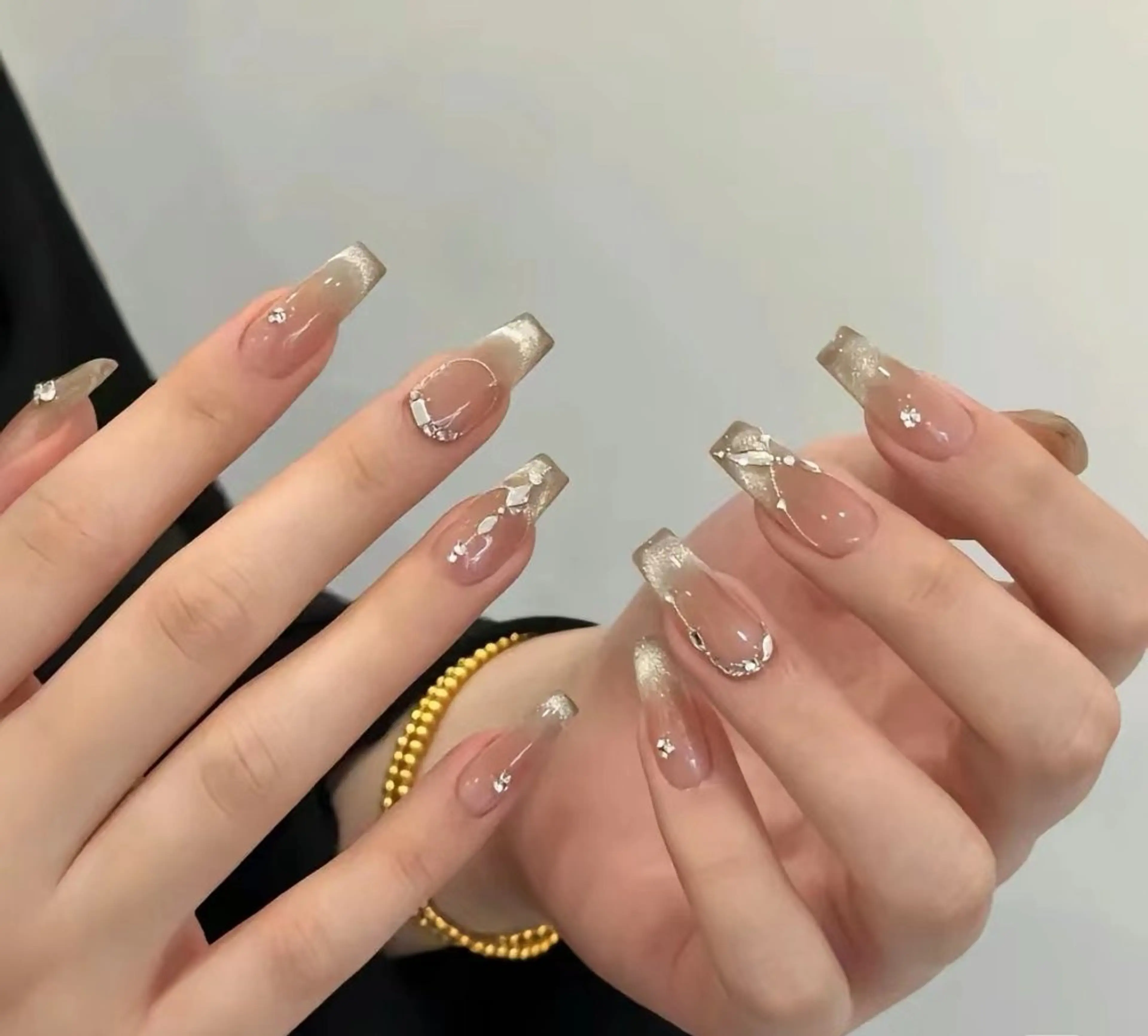 ネイル THE　ONE栄店所属・Theone栄店 川原のネイルデザイン