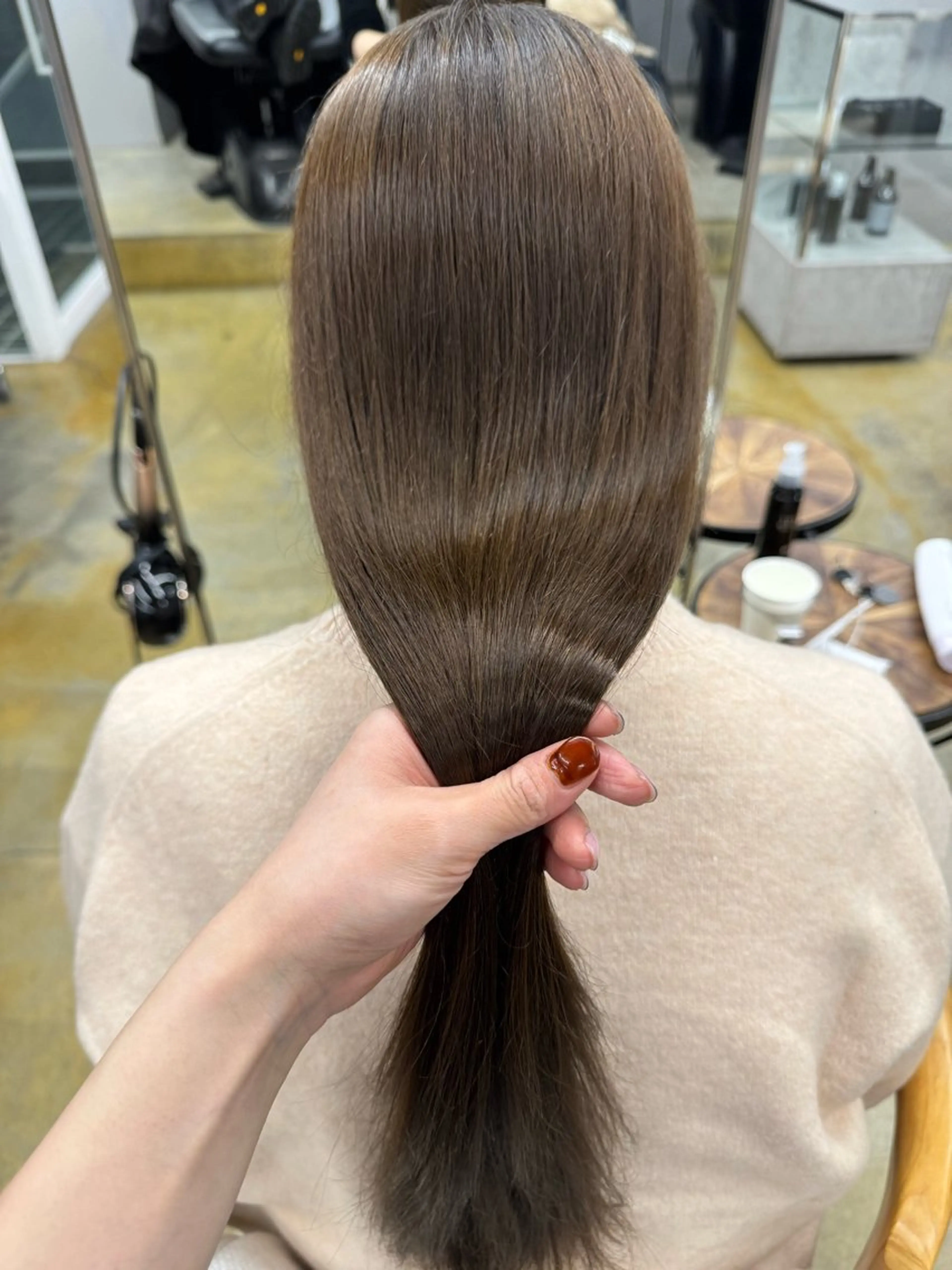 カラー ヘアカラー maina/透明感 ベージュ/ブラウンのヘアスタイル