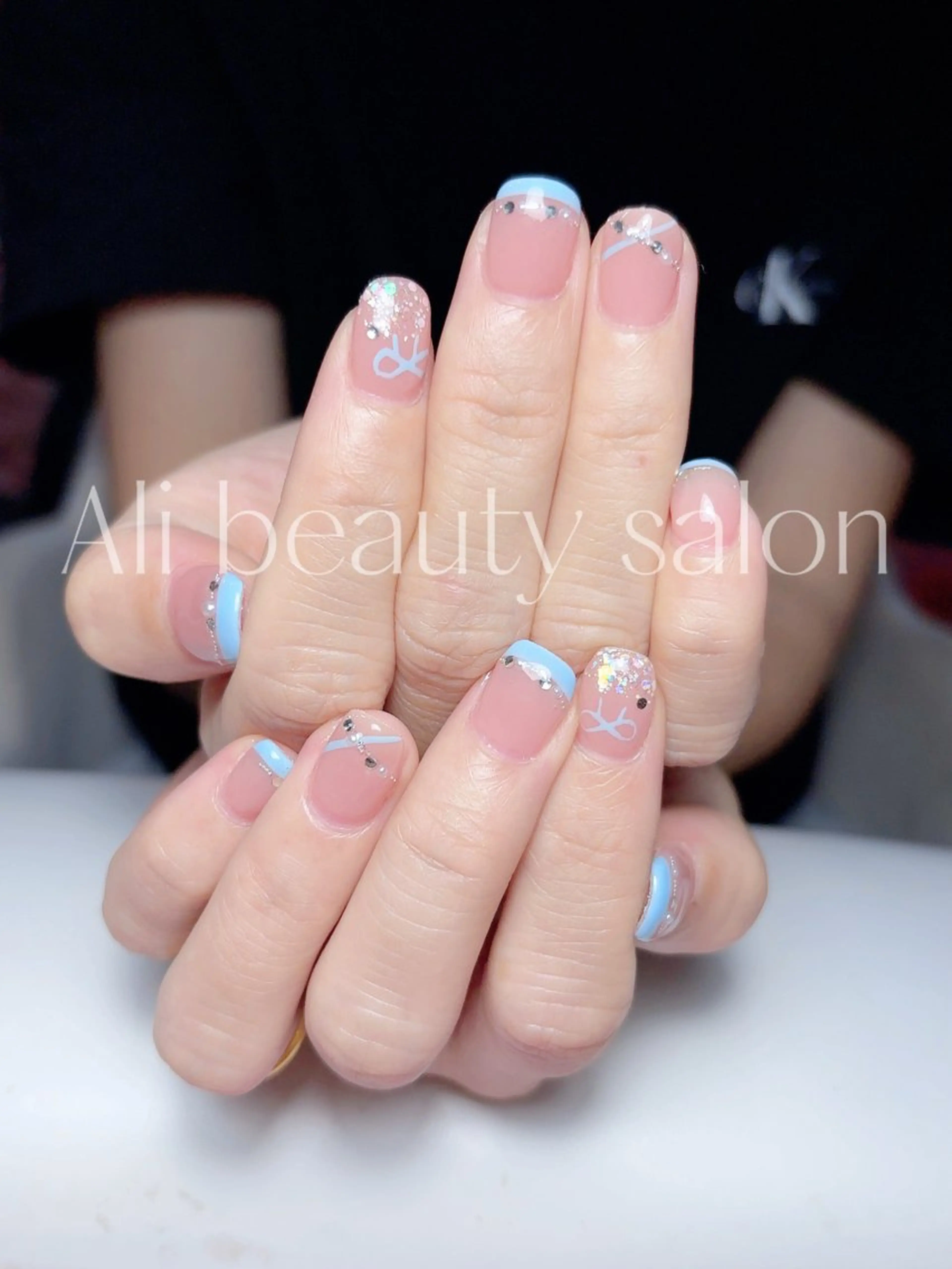 ネイル フレンチネイル 持ち込み ハンドネイル Ali 新小岩 ネイル専門のネイルデザイン