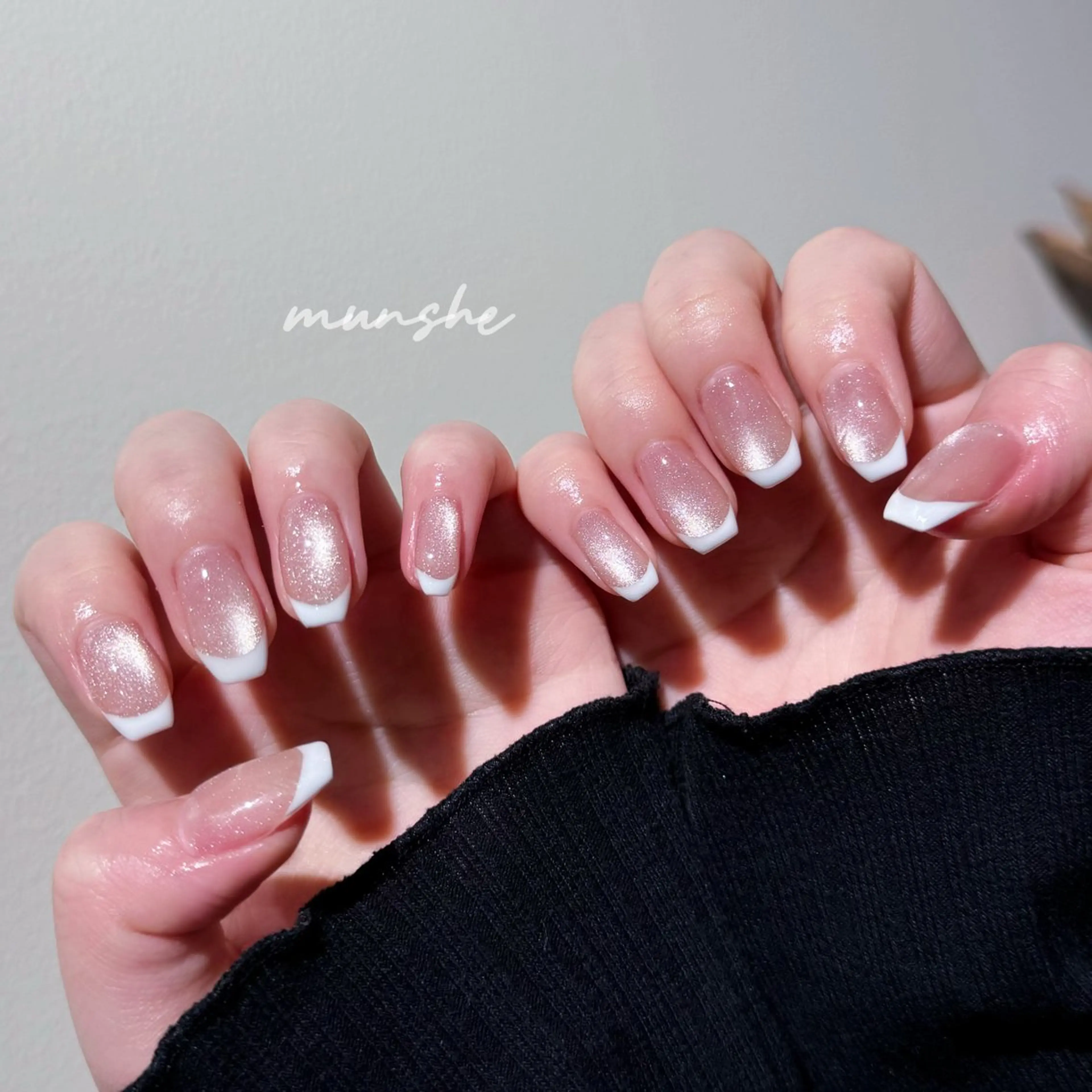 【hand】マグネット✖️カラーフレンチネイル10本💕の写真
