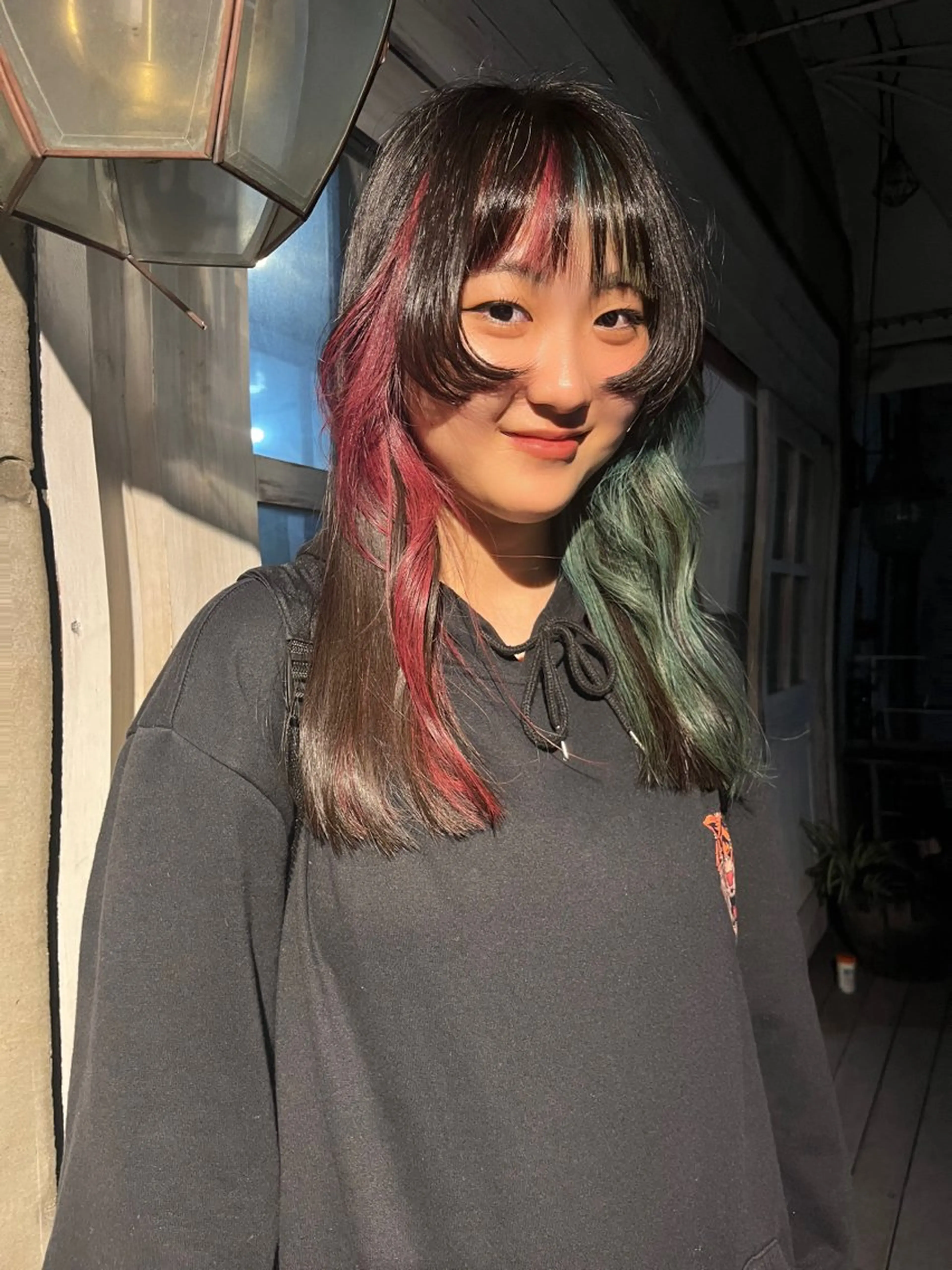 セミロング カット ヘアカラー トリートメント ハイトーン/顔まわり レイヤー/YUKAのヘアスタイル