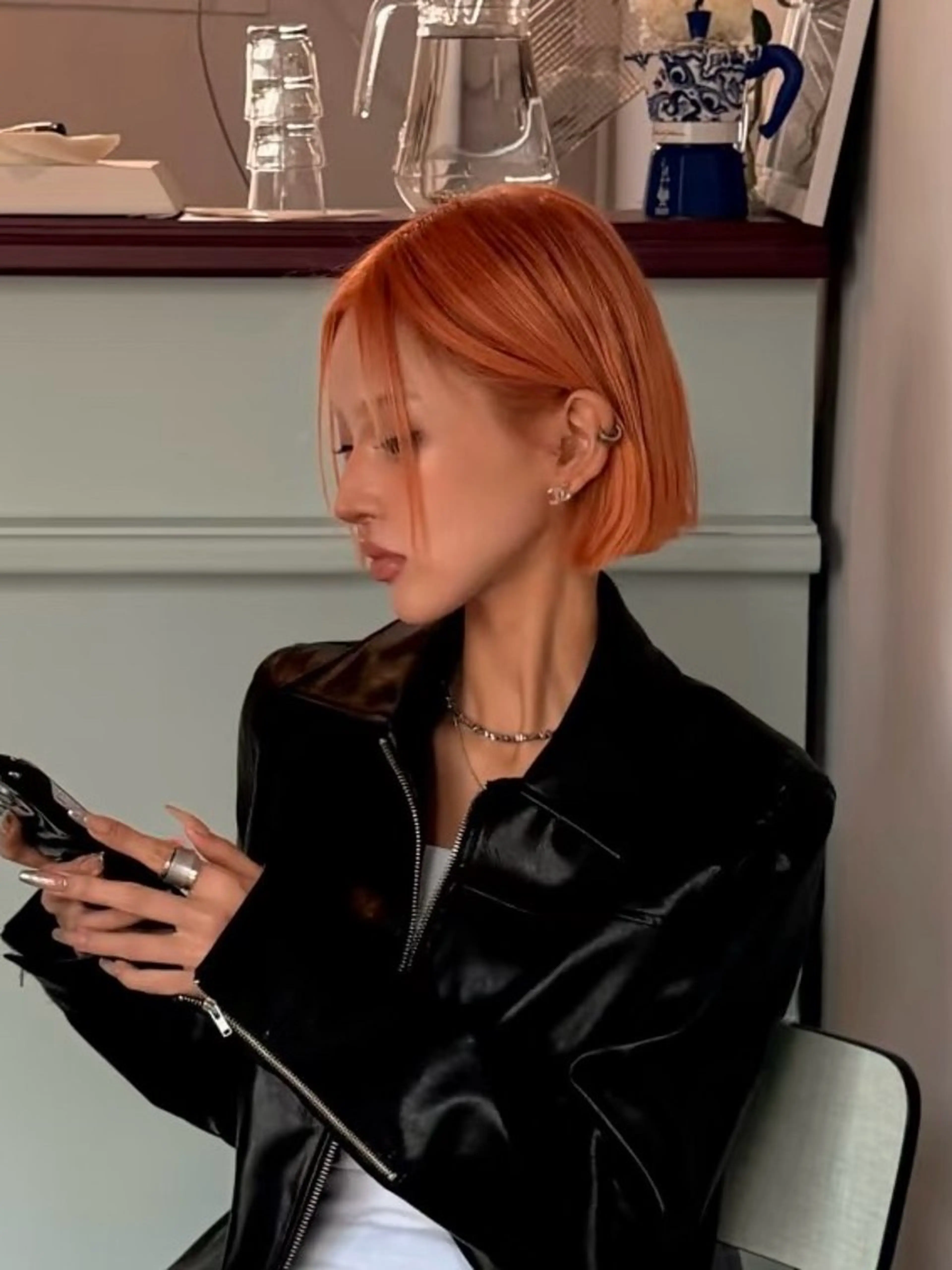 ショート カラー ヘアアレンジ ボブ yoko/レイヤー /小顔ボブ／メンズのヘアスタイル