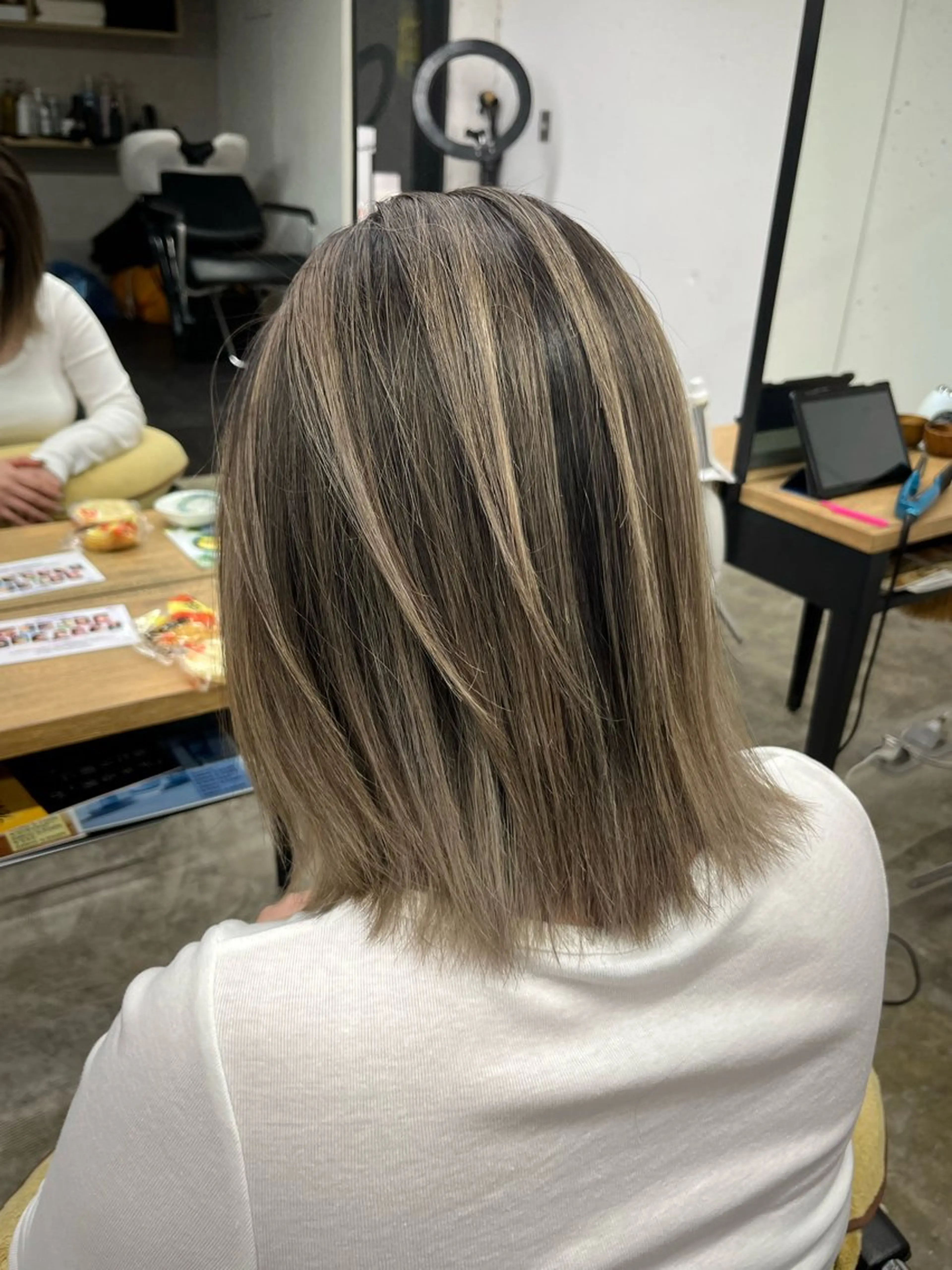 ミディアム レイヤーカット わたる /カットモデル募集のヘアスタイル