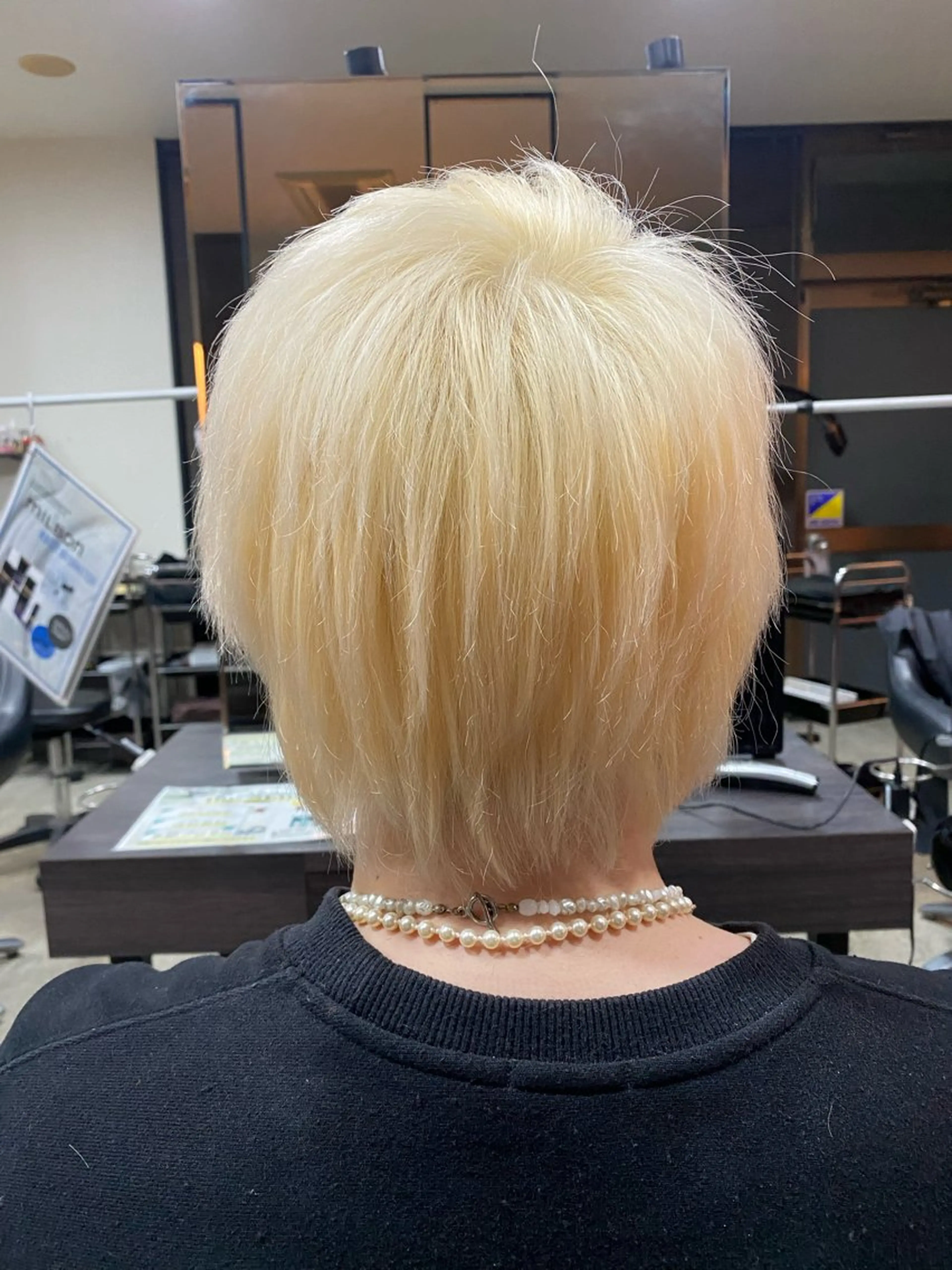カラー メンズ メンズブリーチ ブリーチ 抜きっぱなしブロンド ブロンド 木下 みさきのヘアスタイル