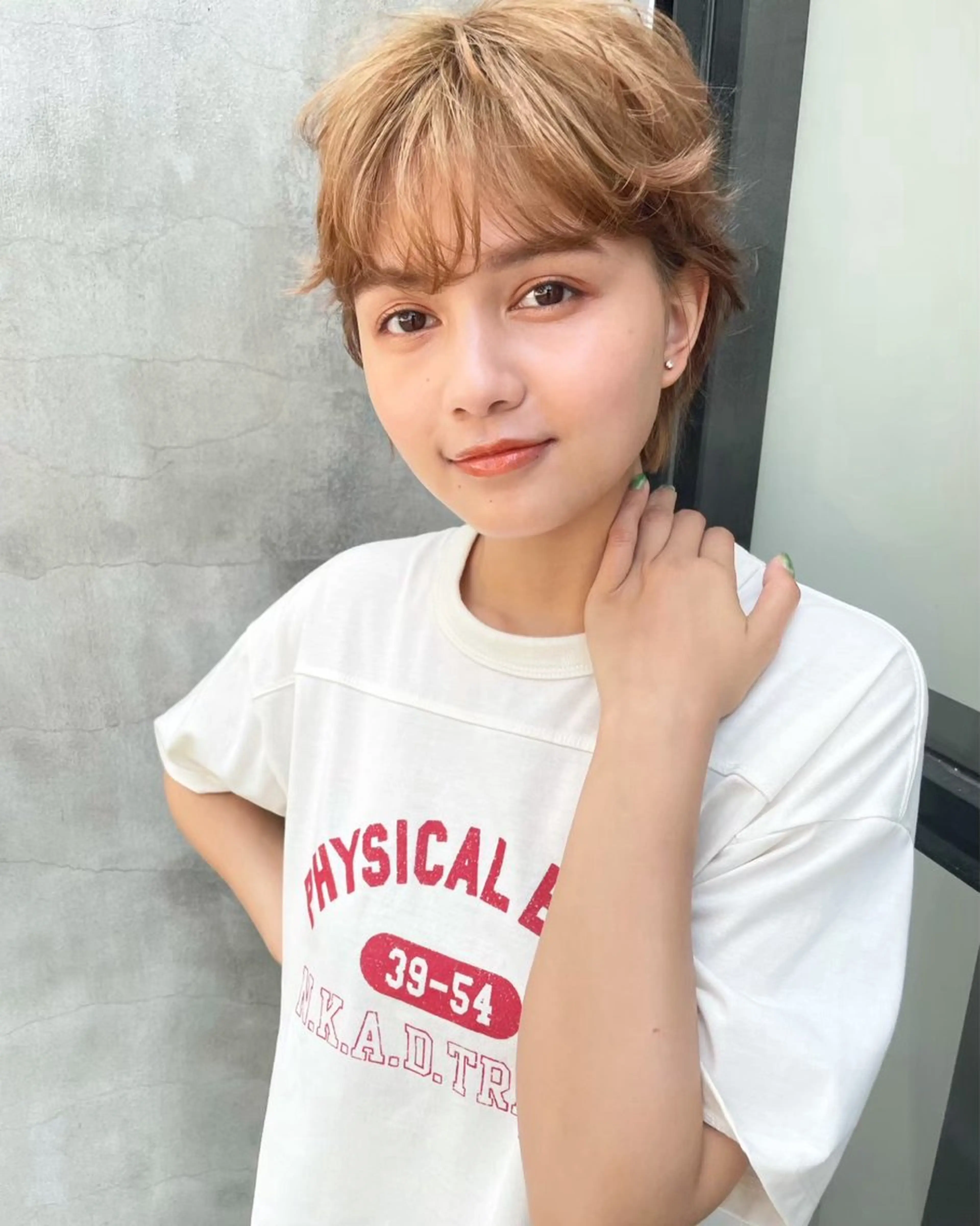 カラー 上野 愛美のヘアスタイル