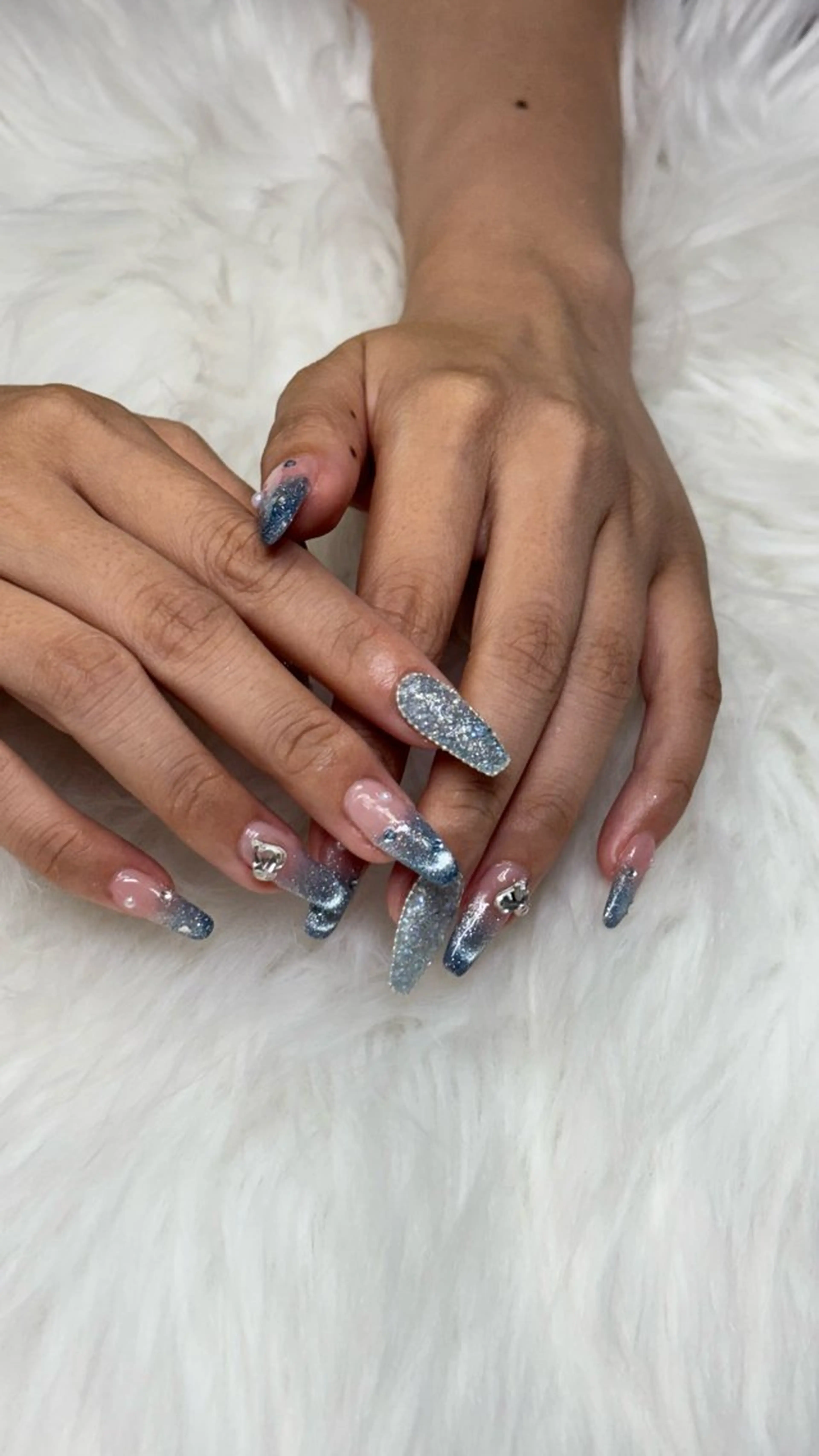 ネイル ハンドネイル 杉﨑 ななみのネイルデザイン