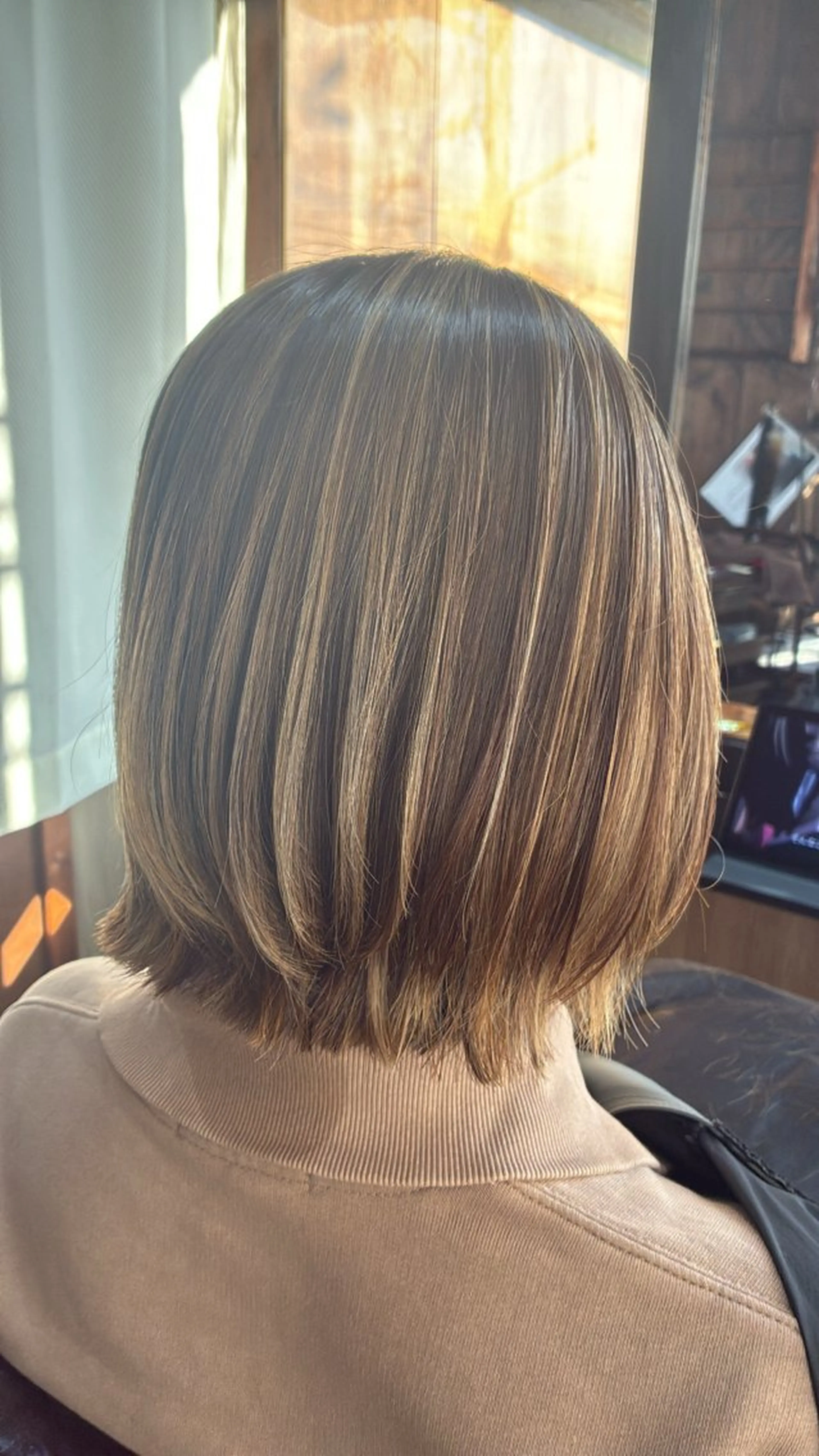 ショート カラー ハイライトカラー ハイライト 長浜 小晴のヘアスタイル