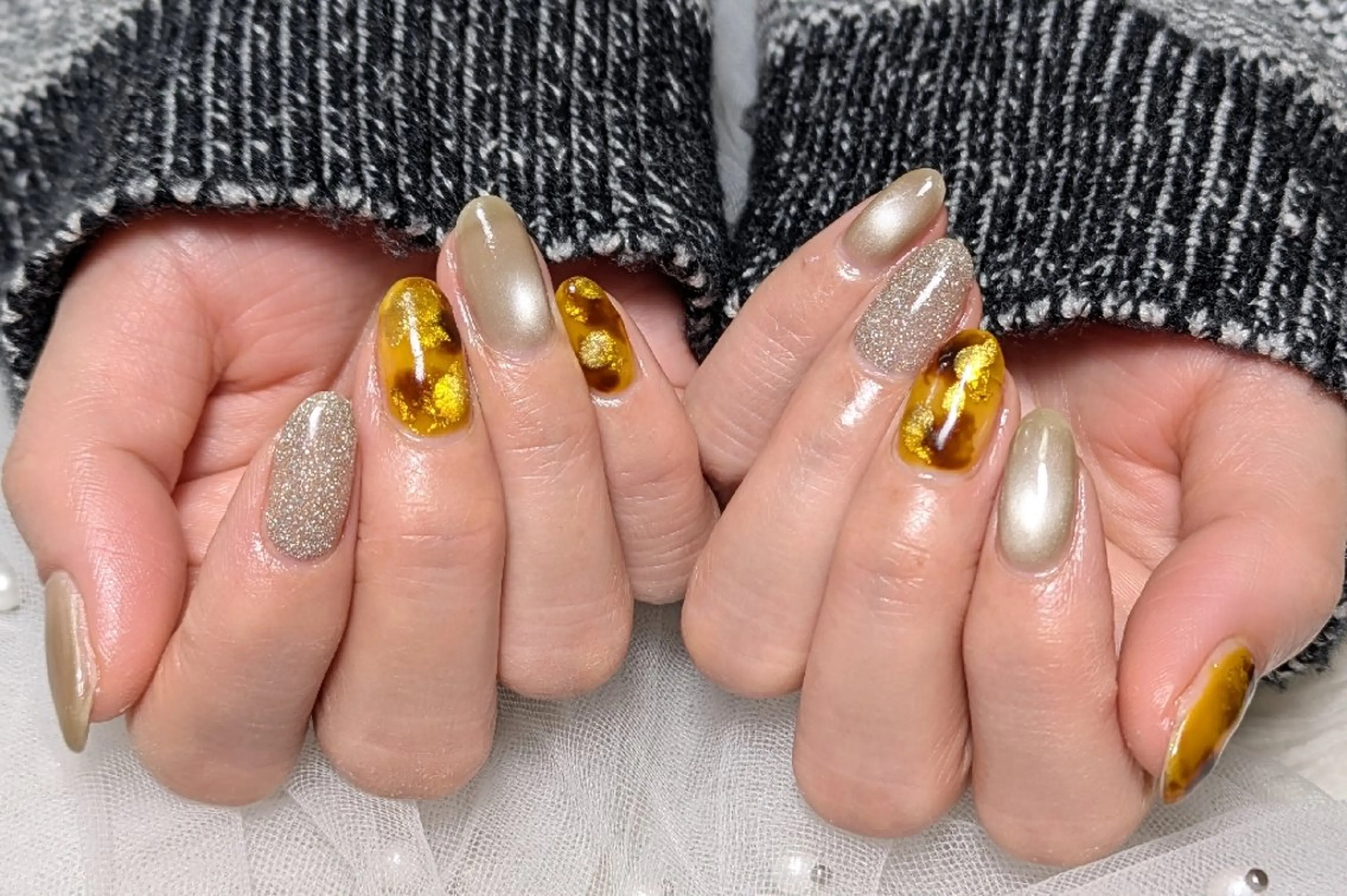 ネイル べっ甲ネイル ジェルネイル パラジェル シンプルネイル ハンドネイル m&pPrivate nailsalonのネイルデザイン