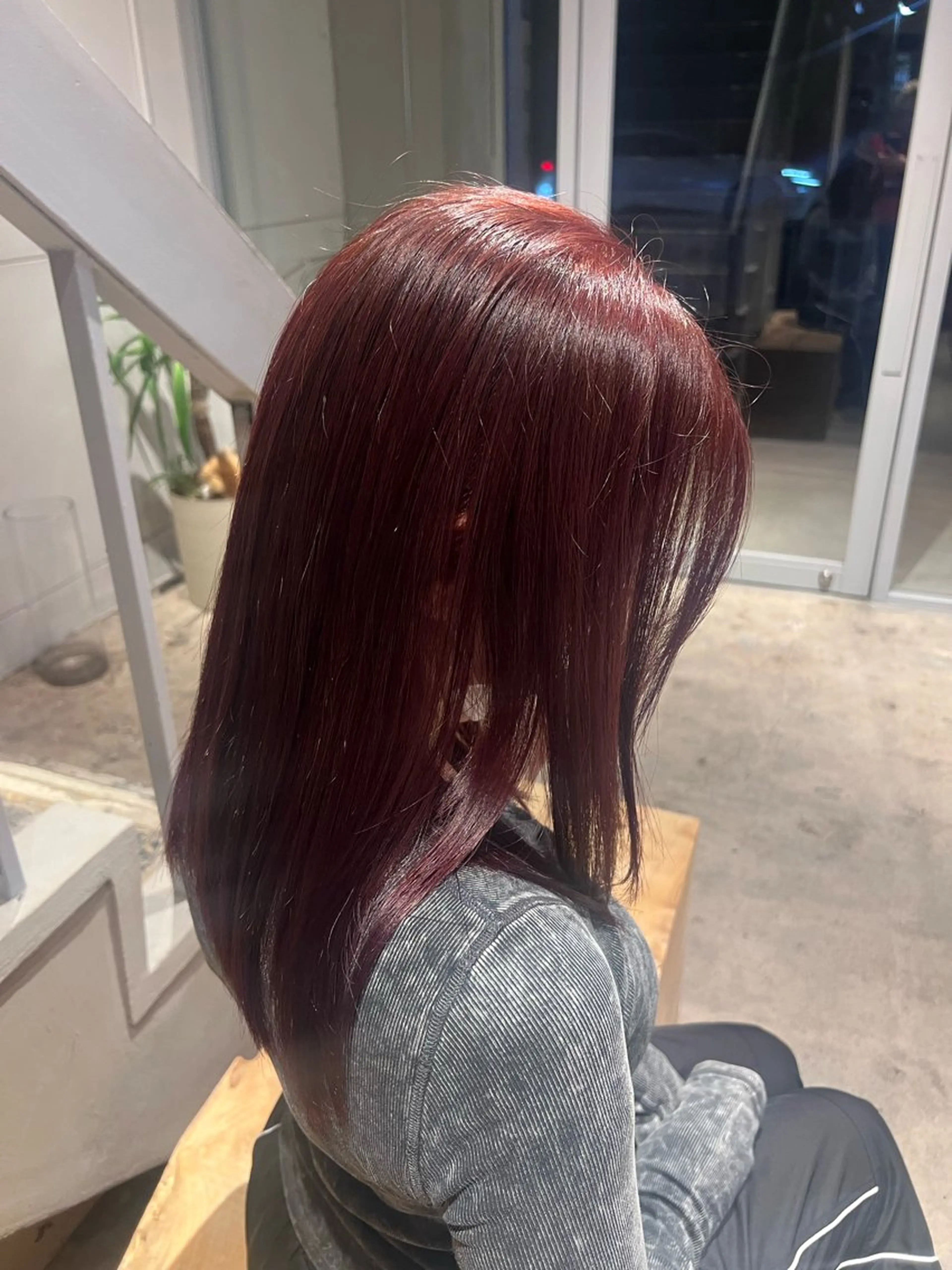 カラー レッドカラー ヘアカラー 神崎 玲海のヘアスタイル
