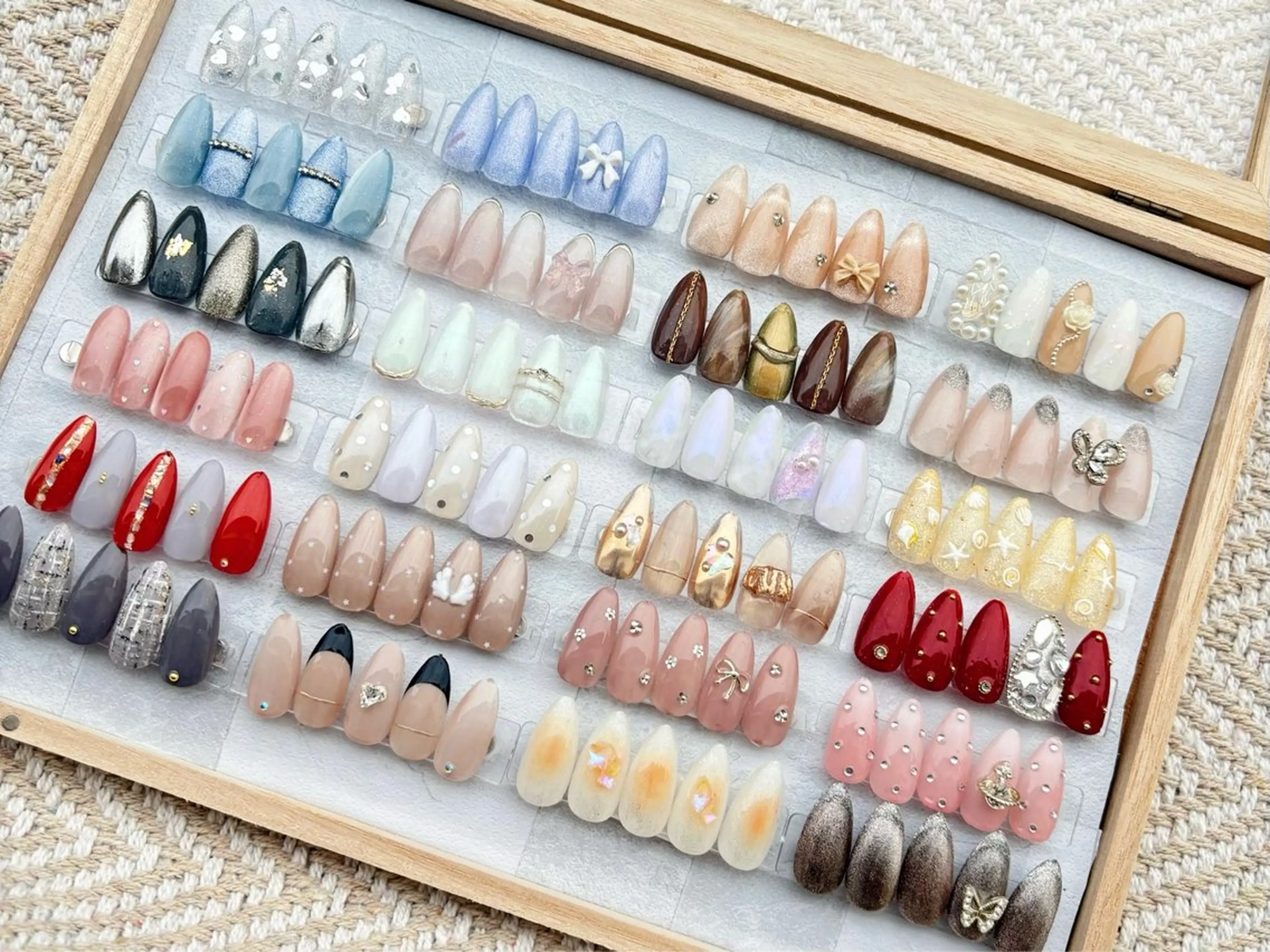 ネイル ハンドネイル NailSalon CHILLのネイルデザイン