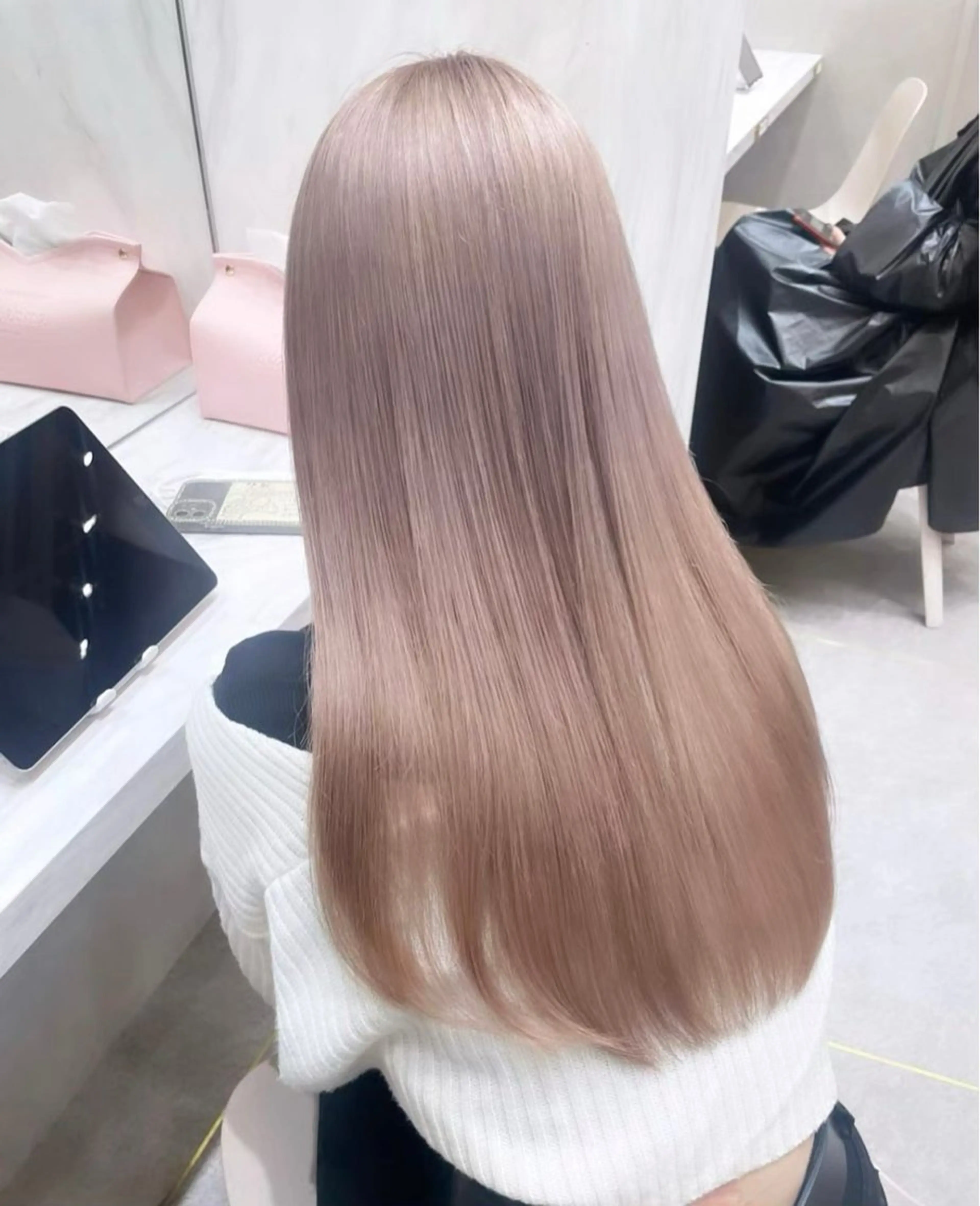 ミディアム カラー ブリーチ ボブ 韓国風ヘア レイヤーカット トリートメント ヘアカラー rina／ベージュ ワンホン/韓国ヘアのヘアスタイル