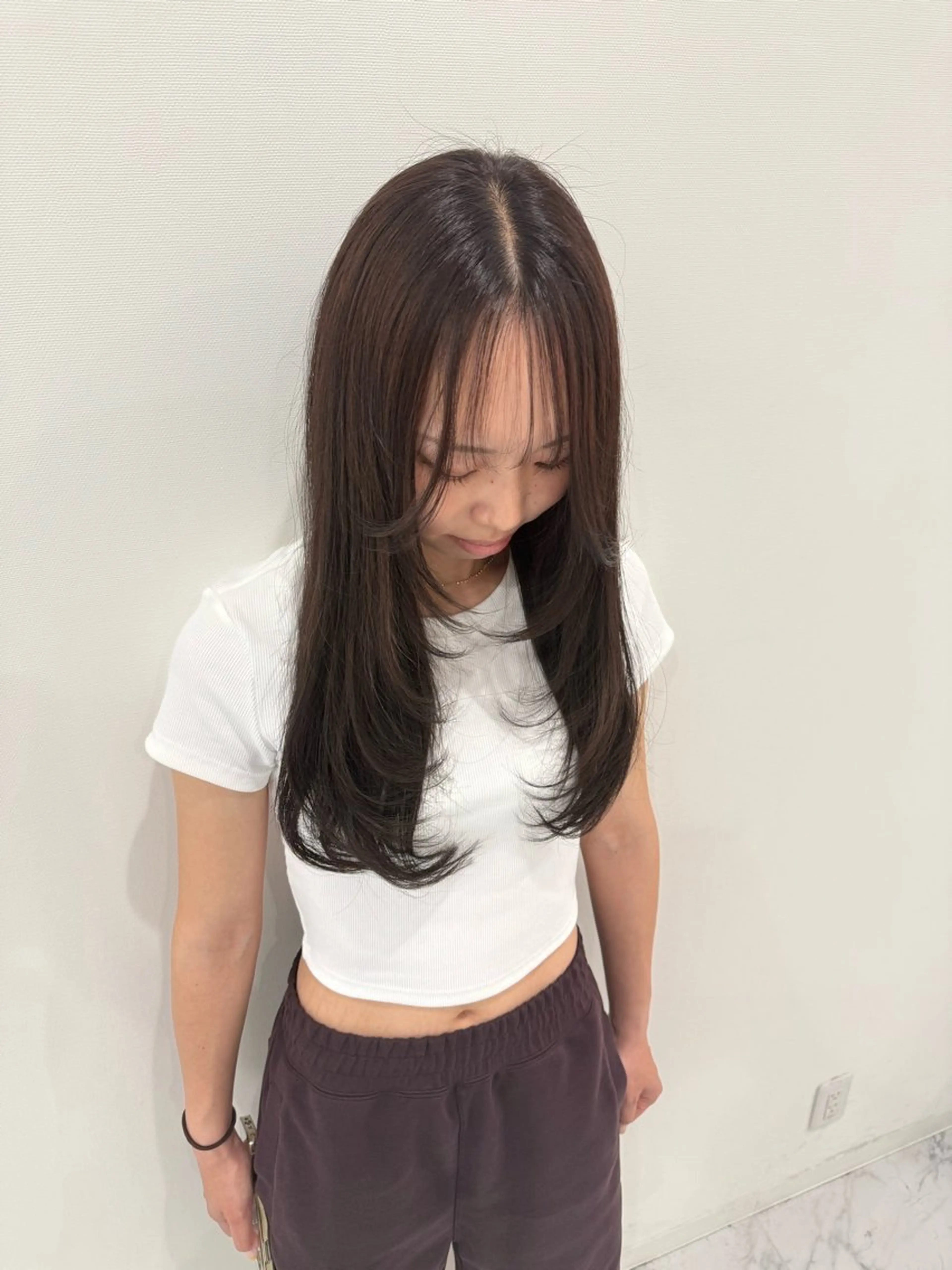 ロング レイヤーカット ヘアカラー トリートメント 韓国ヘア 野々山 ゆうとのヘアスタイル