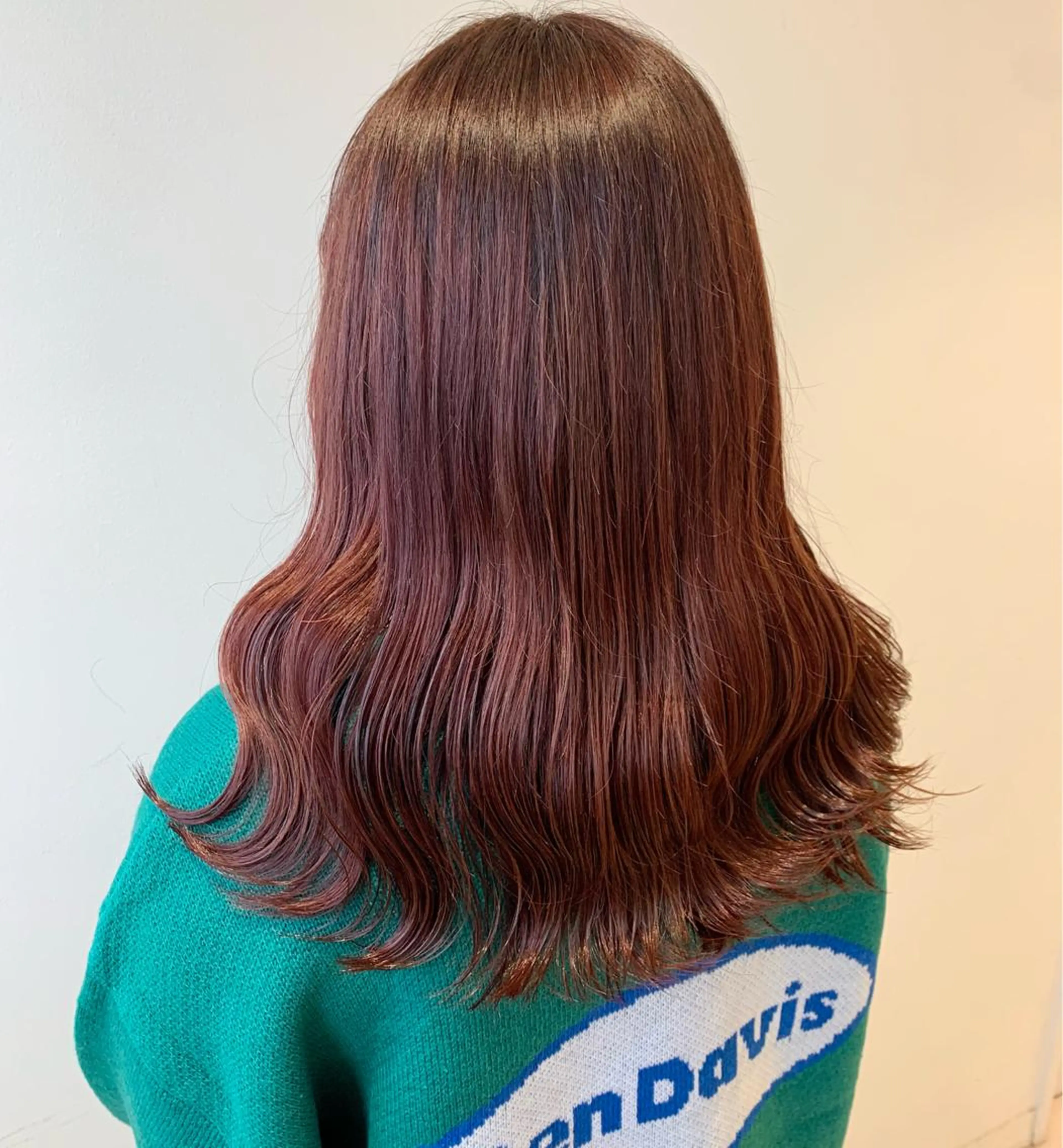 セミロング カラー ayumi🌈 インナーカラー🌈のヘアスタイル