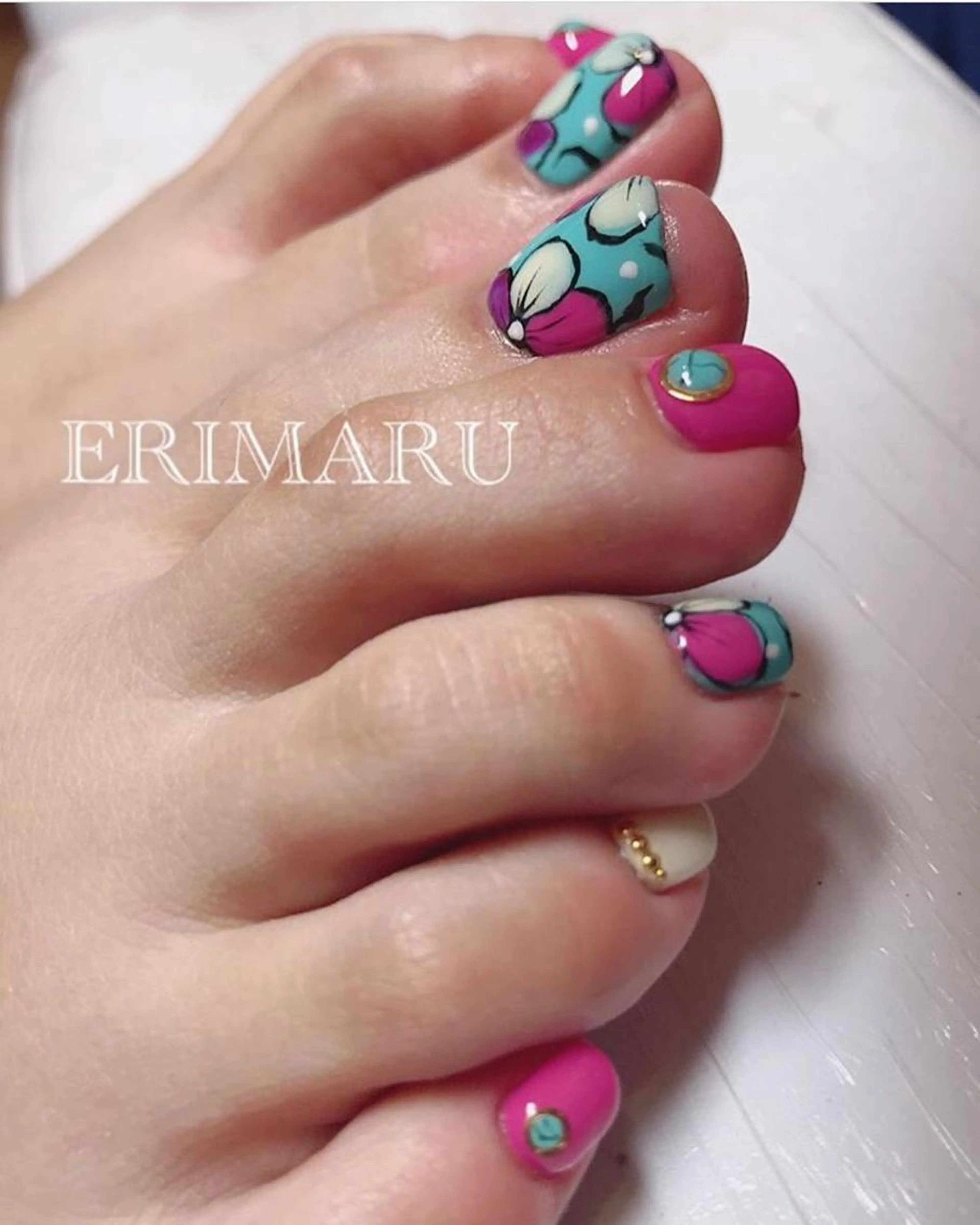 フットネイル【アートし放題】の写真