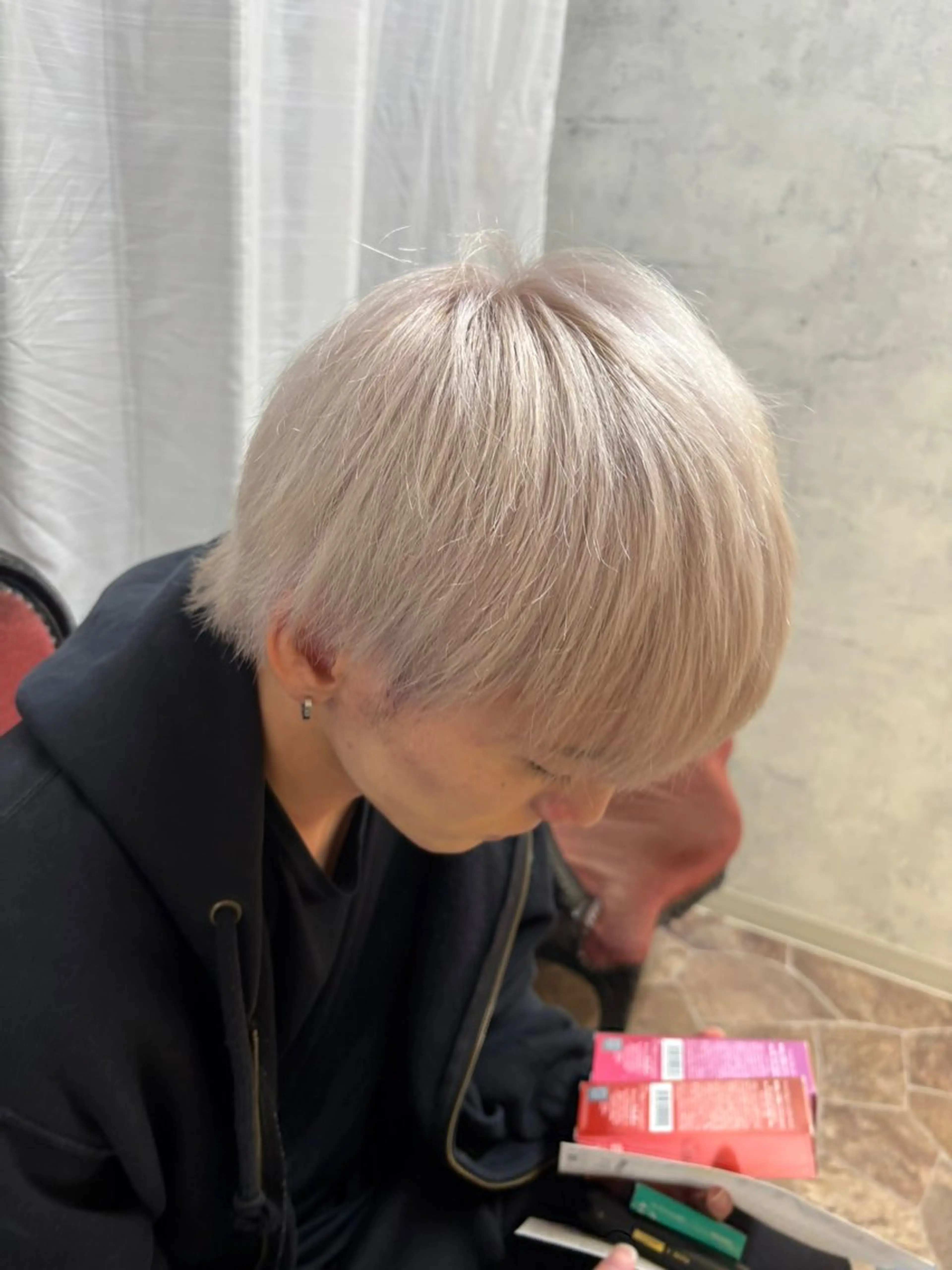 メンズ レイヤーカット/ ハイトーン/ミノリのヘアスタイル