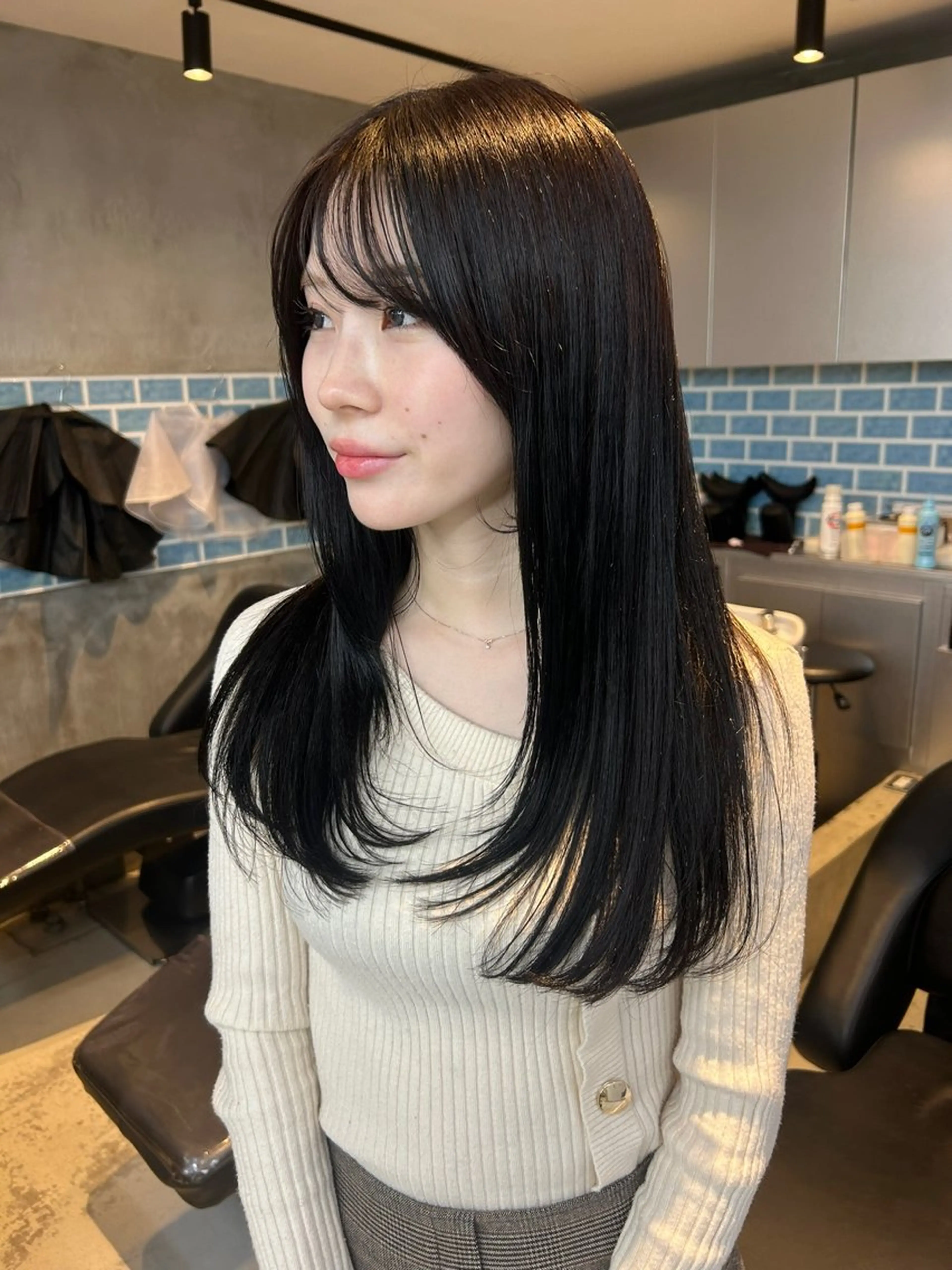 セミロング カラー パーマ 似合わせカット✂︎ りょお🫧のヘアスタイル