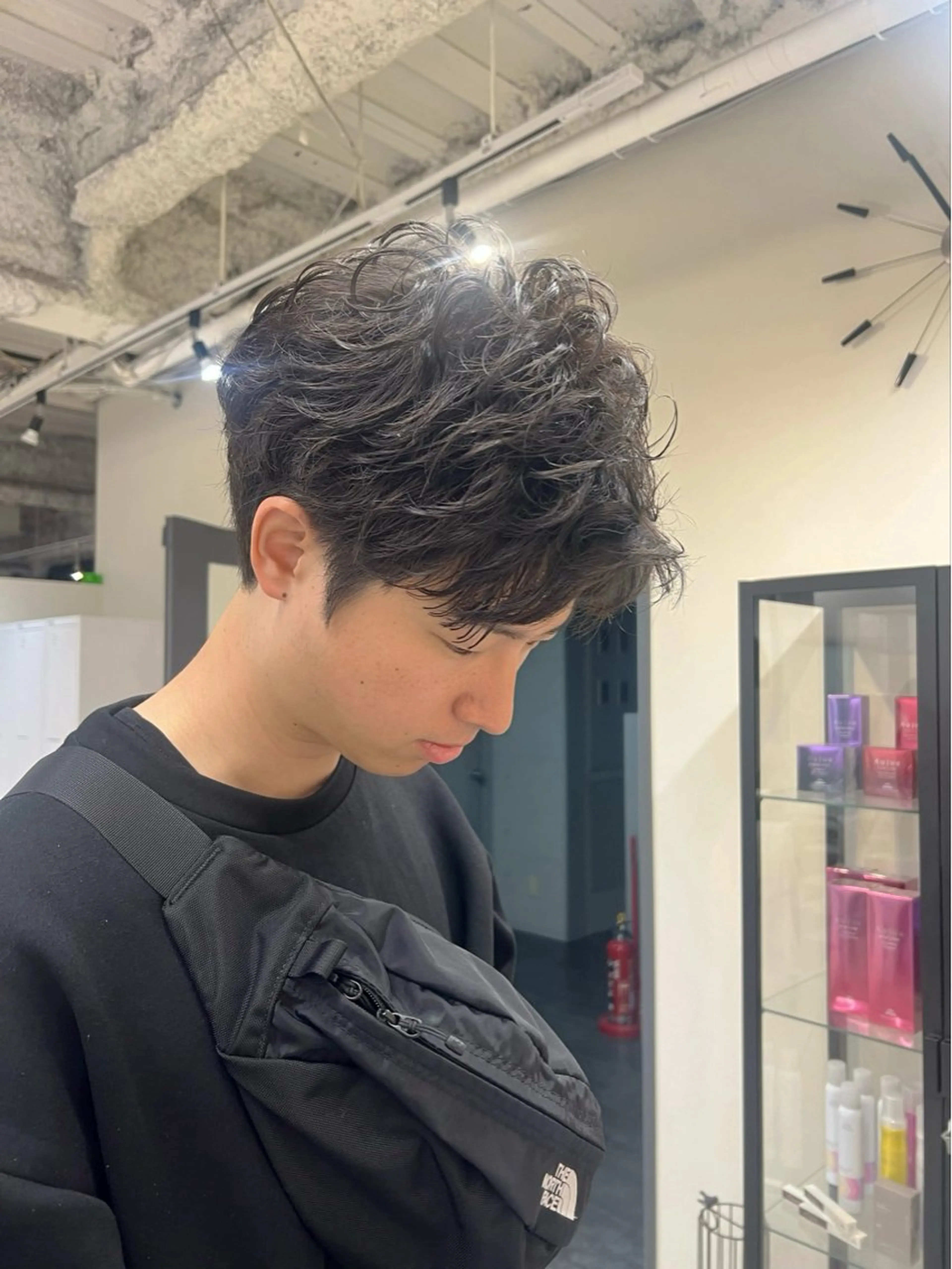 パーマ メンズ メンズ レイヤー ウルフ 弓木啓輔のヘアスタイル