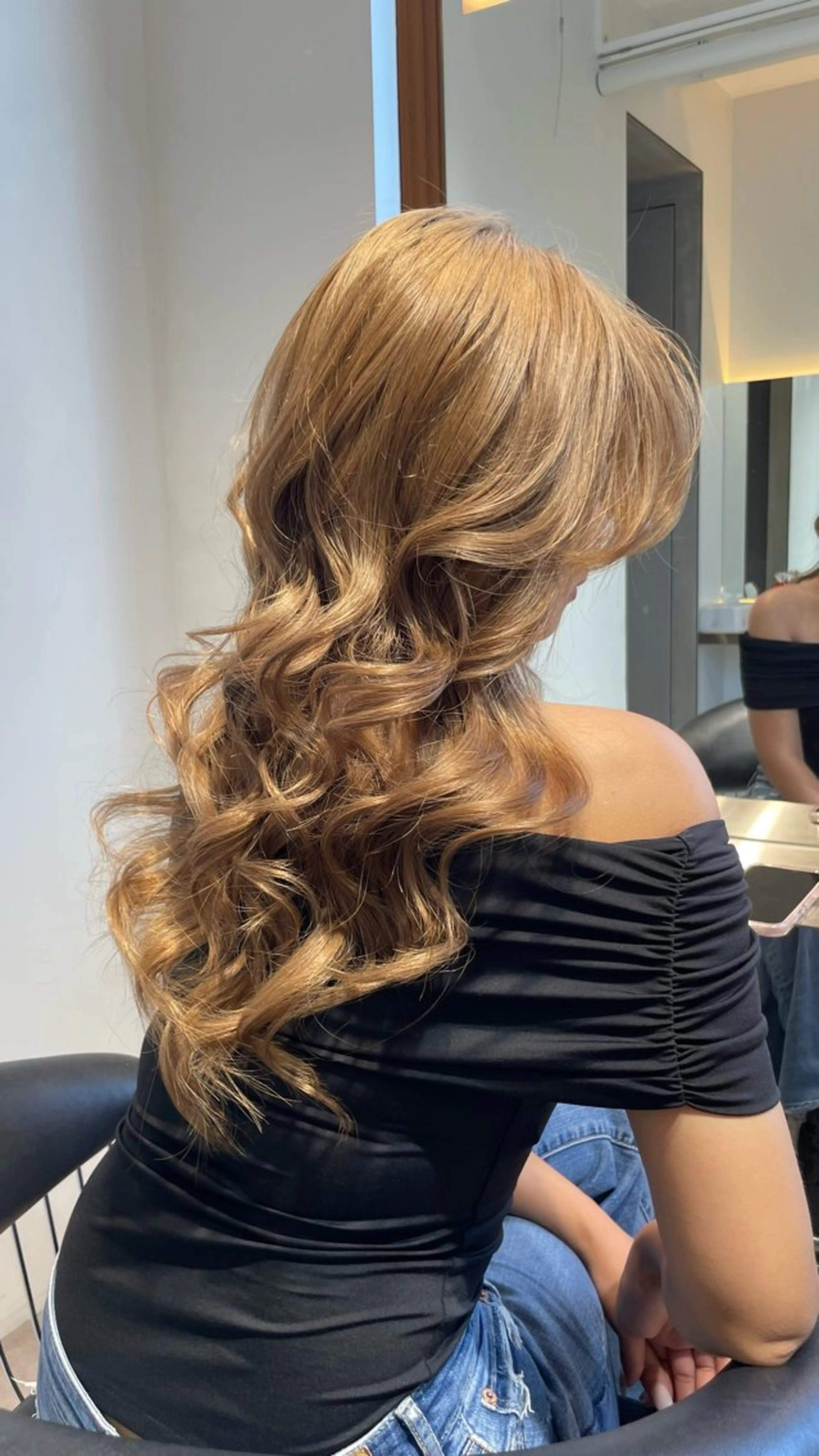 ロング Lond re Maison所属・骨格補正ショート／ パーマ🌸さくら🌸のヘアスタイル