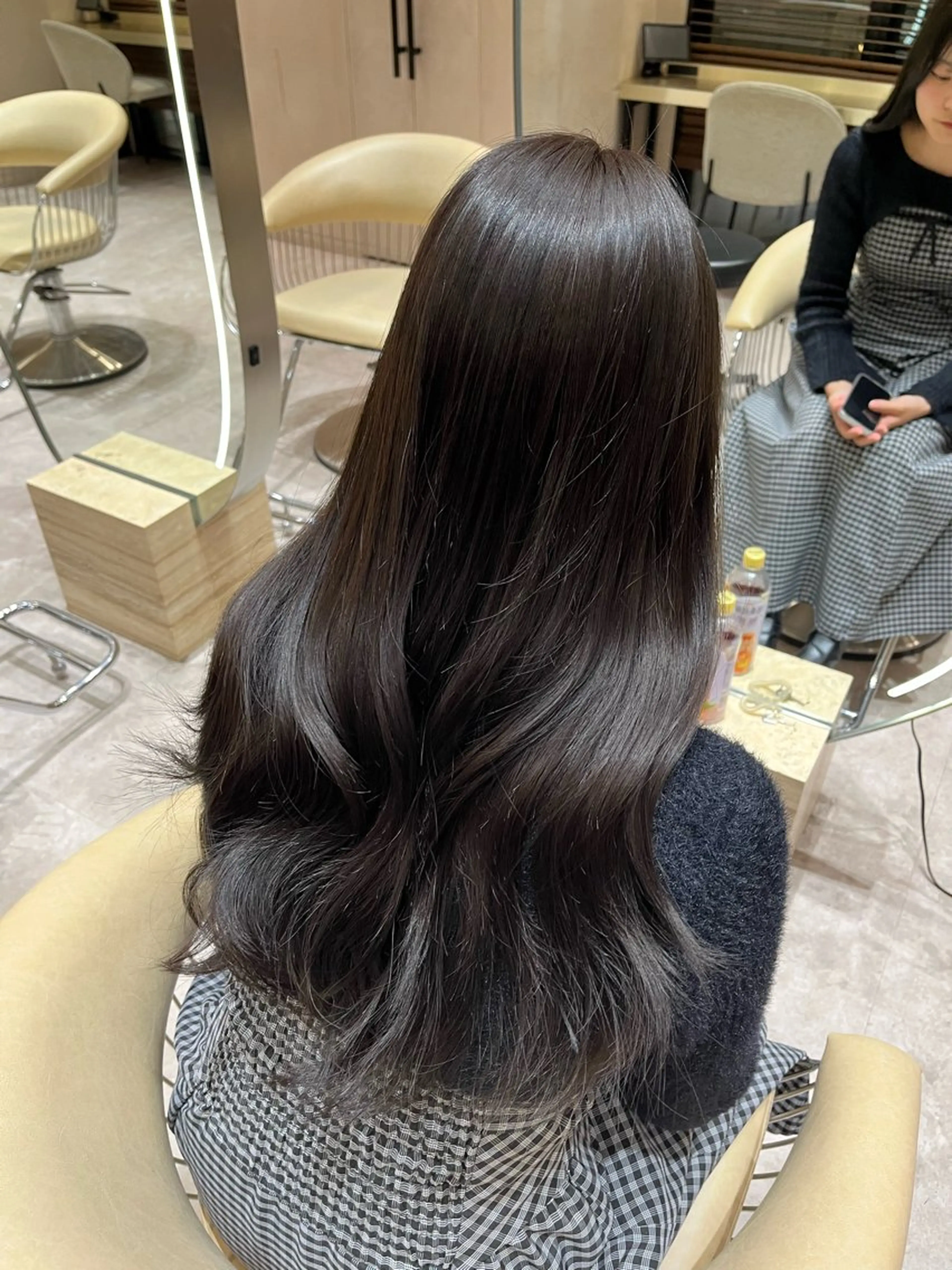 ロング ヘアカラー 顔周りカット/ 透明感カラー/ユナのヘアスタイル